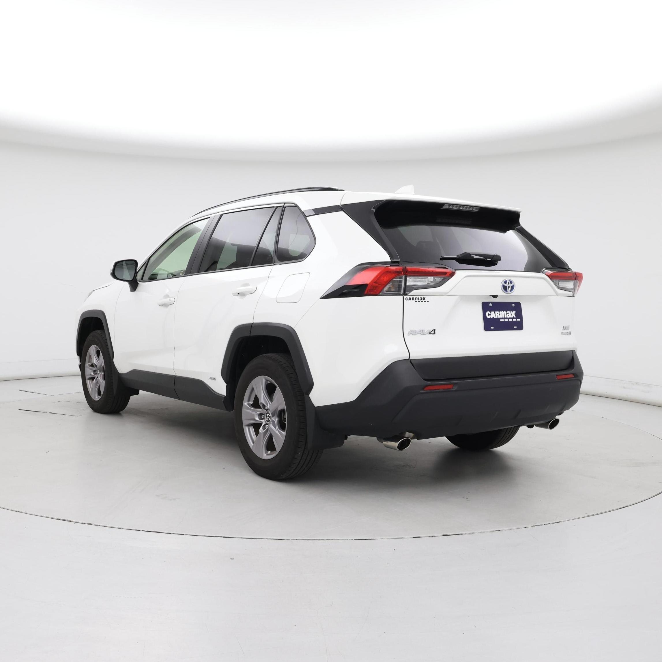 Thumbnail: 2024 Toyota RAV4 - 2