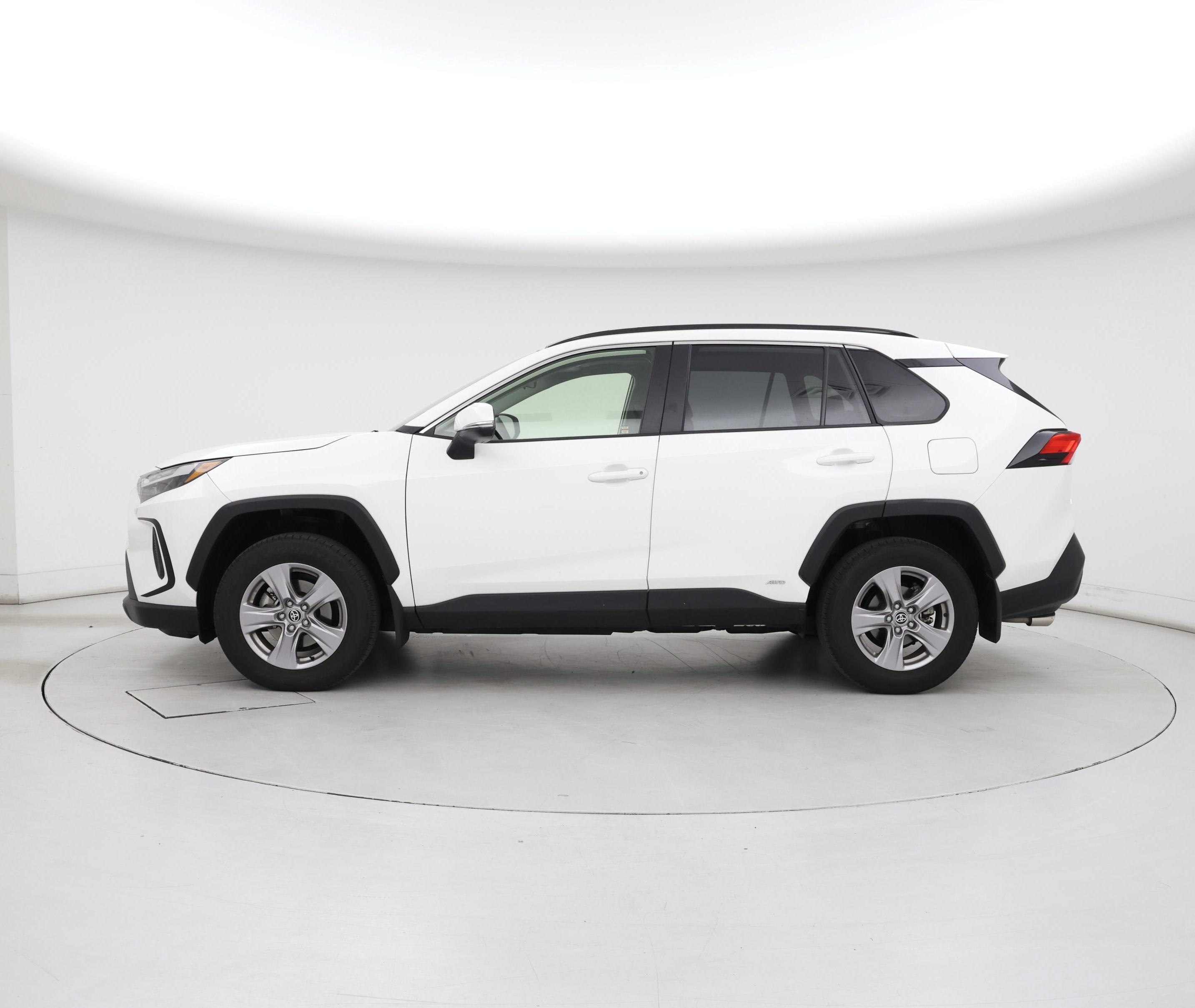 Thumbnail: 2024 Toyota RAV4 - 3
