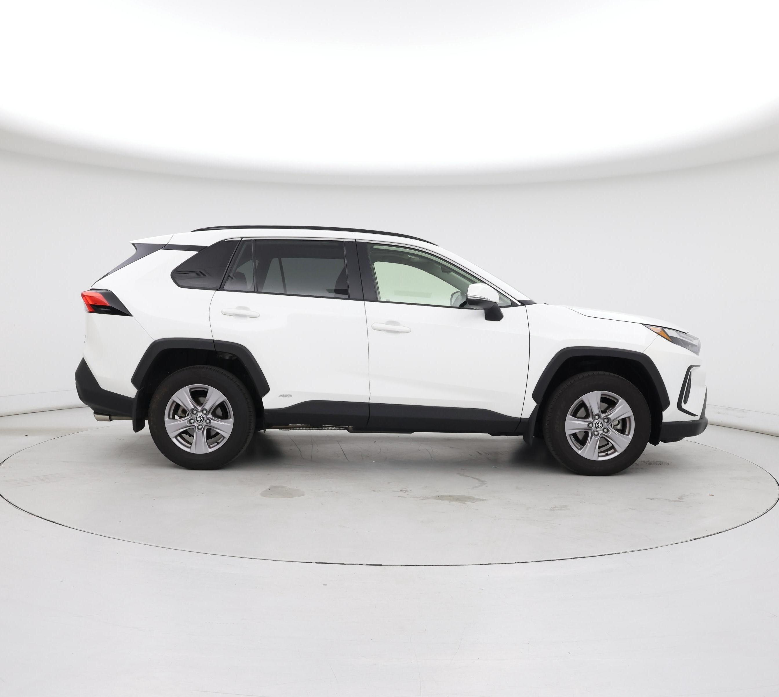 Thumbnail: 2024 Toyota RAV4 - 7