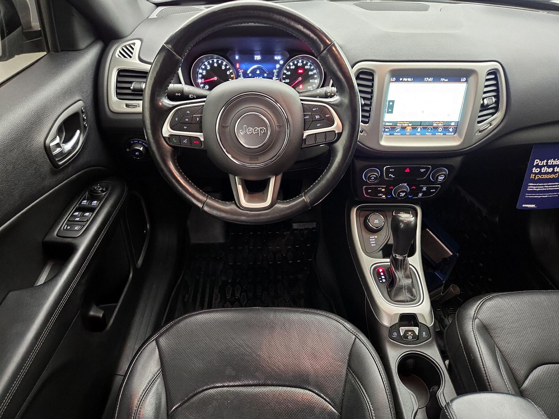 Thumbnail: 2020 Jeep Compass - 10