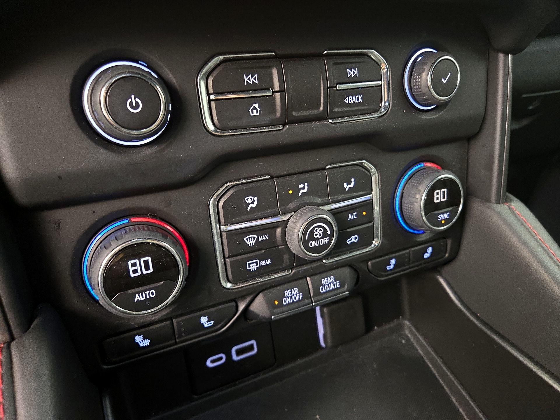 Thumbnail: 2021 Chevrolet Tahoe - 16