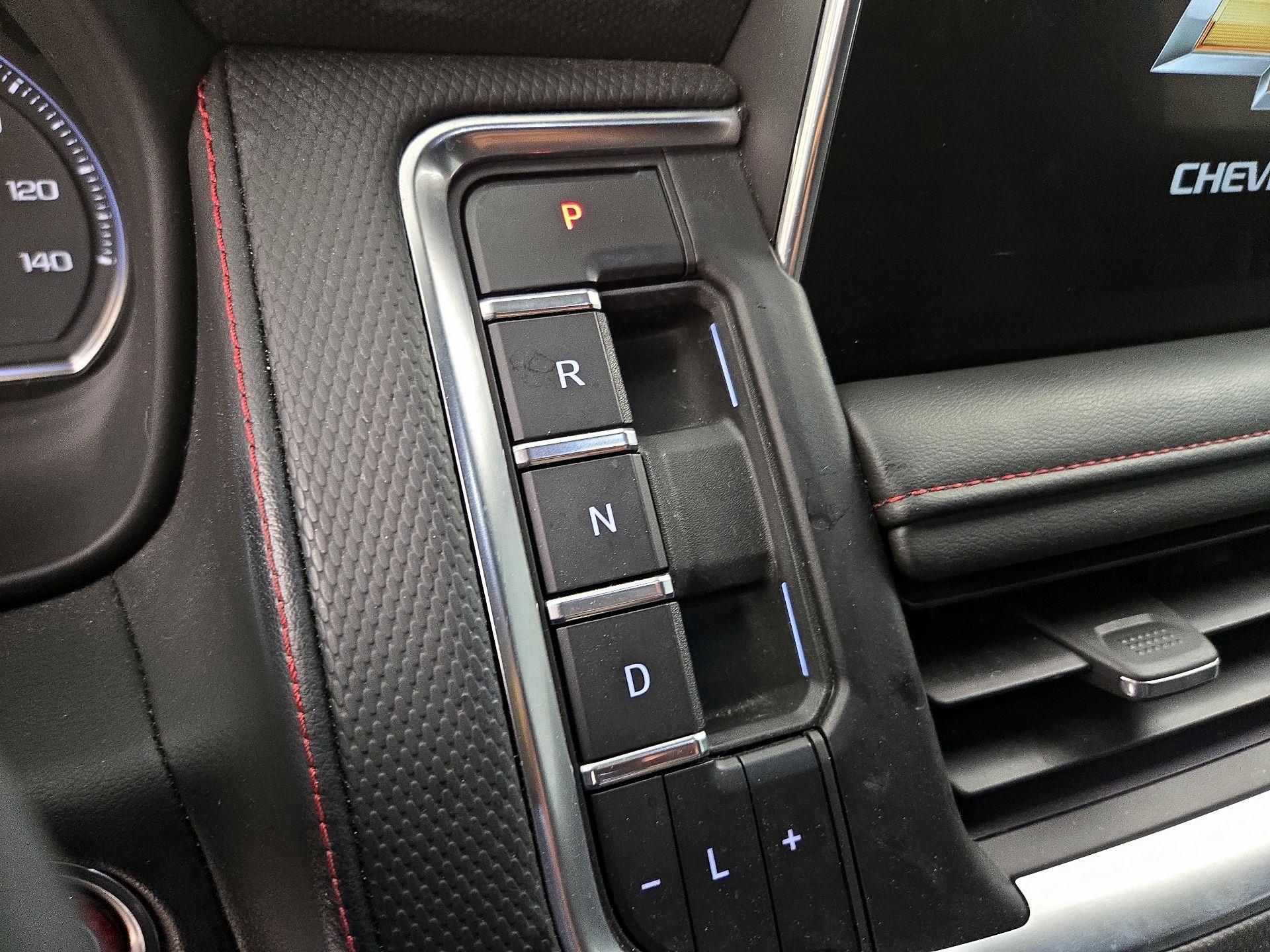 Thumbnail: 2021 Chevrolet Tahoe - 17