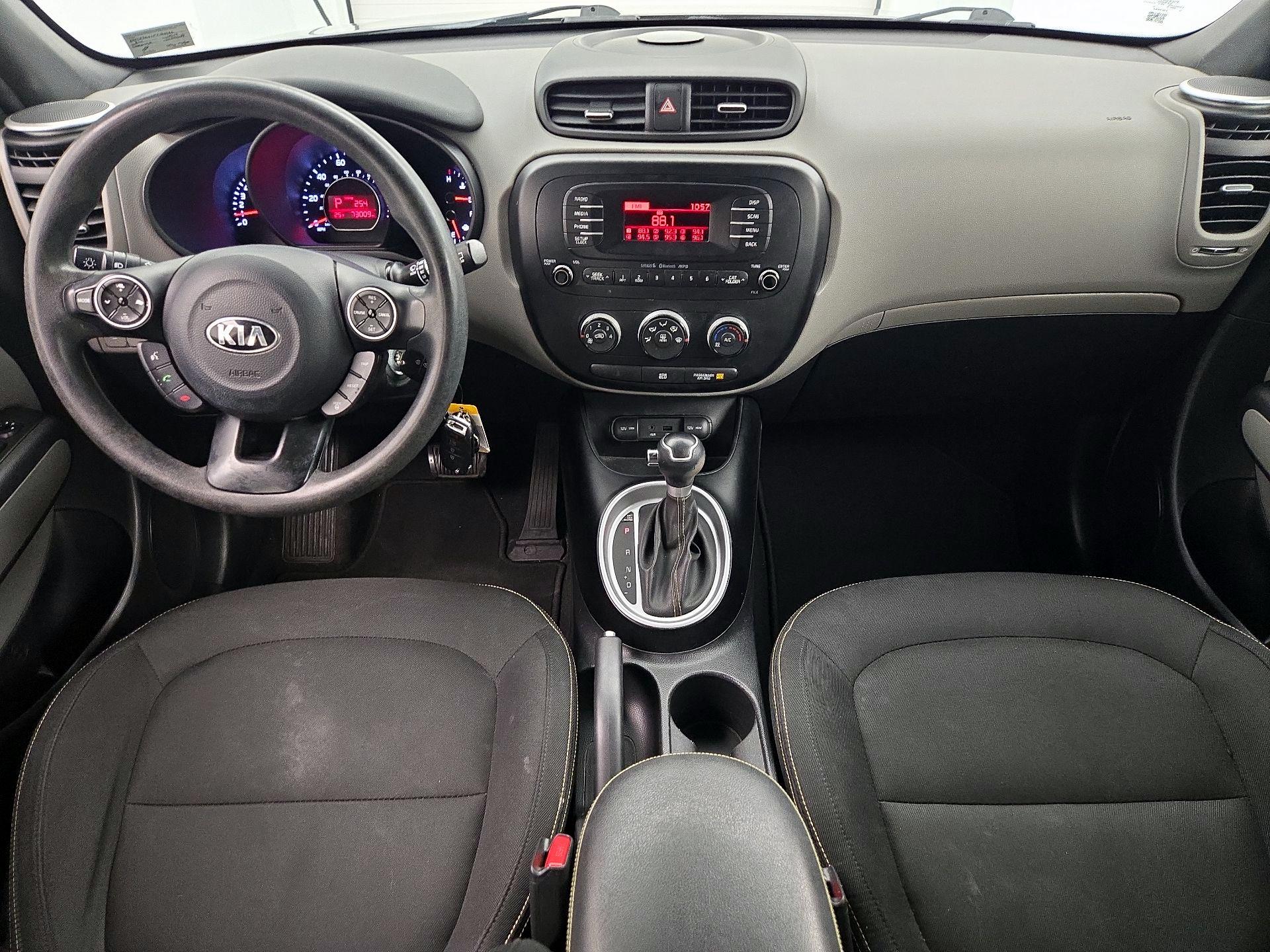 Thumbnail: 2015 Kia Soul - 9