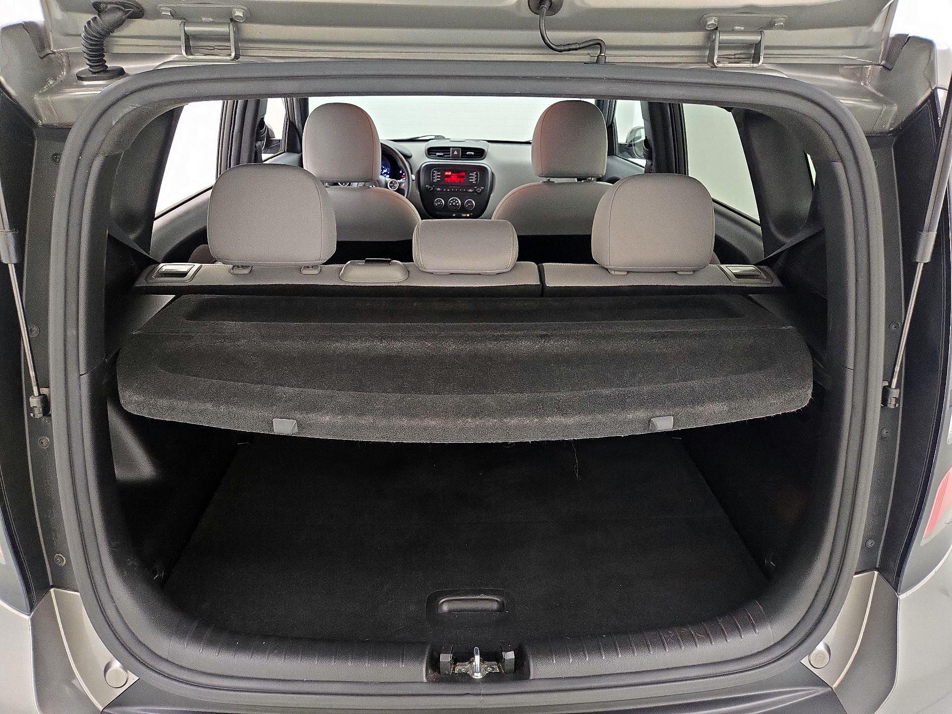 Thumbnail: 2015 Kia Soul - 19