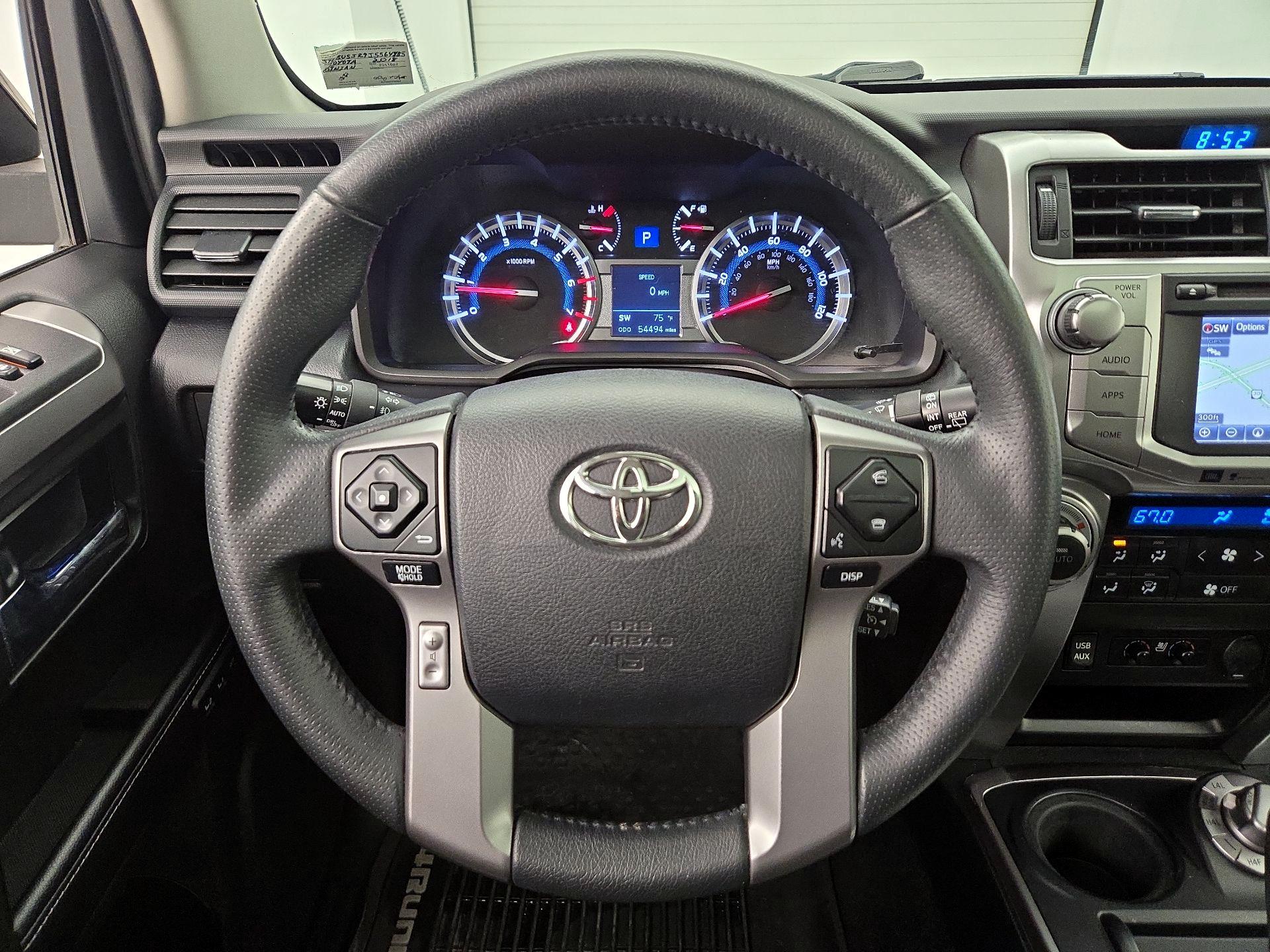 Thumbnail: 2018 Toyota 4Runner - 10