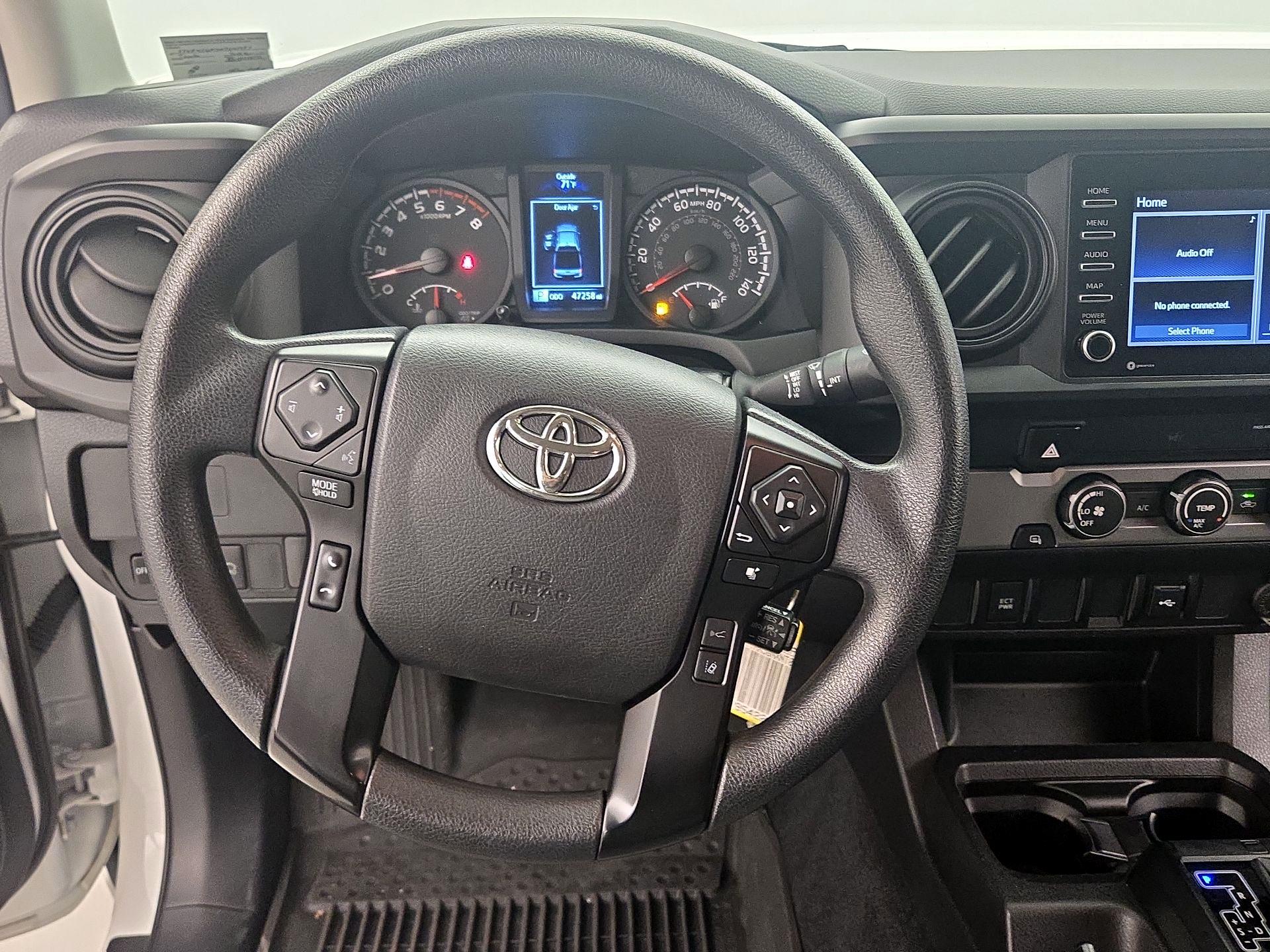 Thumbnail: 2022 Toyota Tacoma - 10