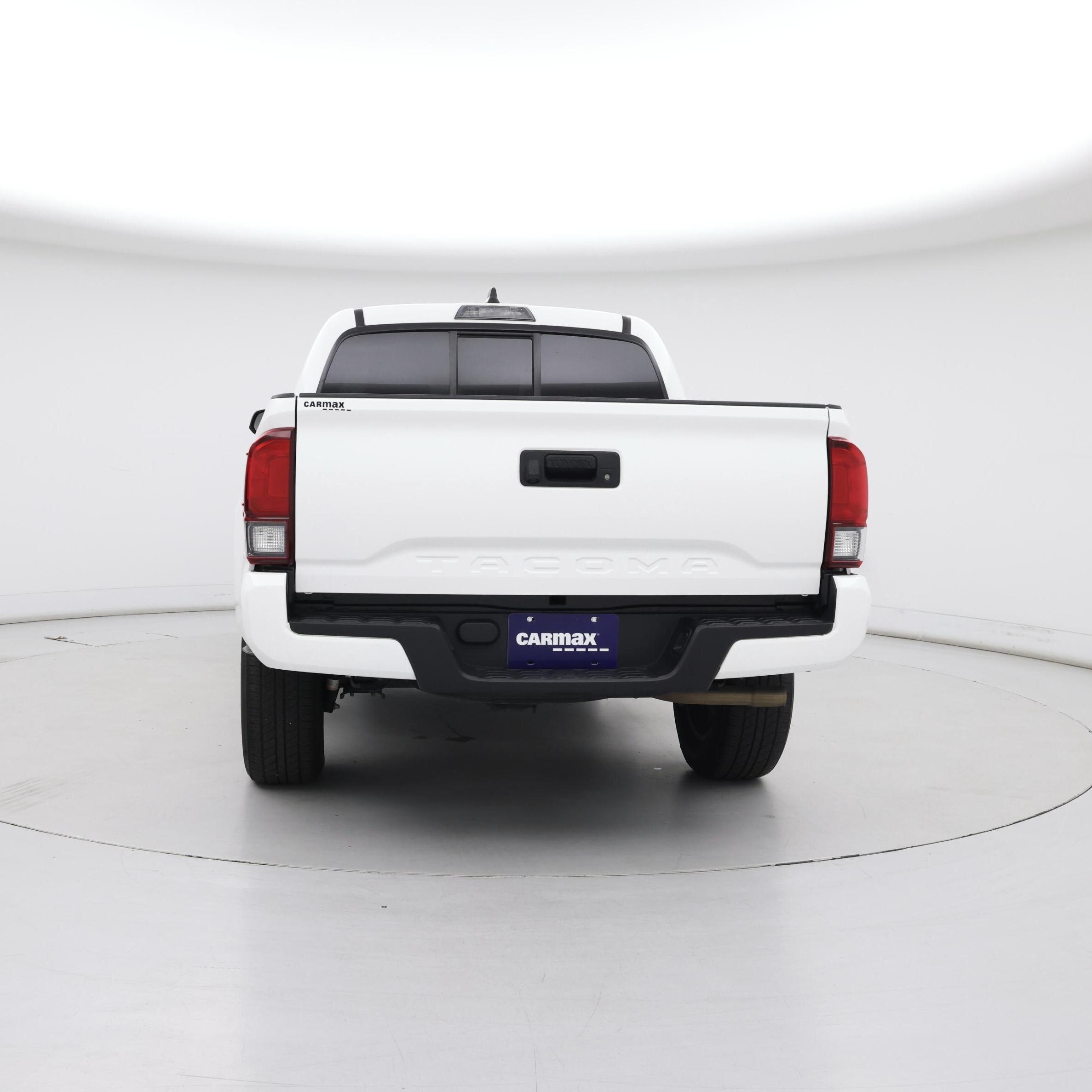 Thumbnail: 2022 Toyota Tacoma - 6
