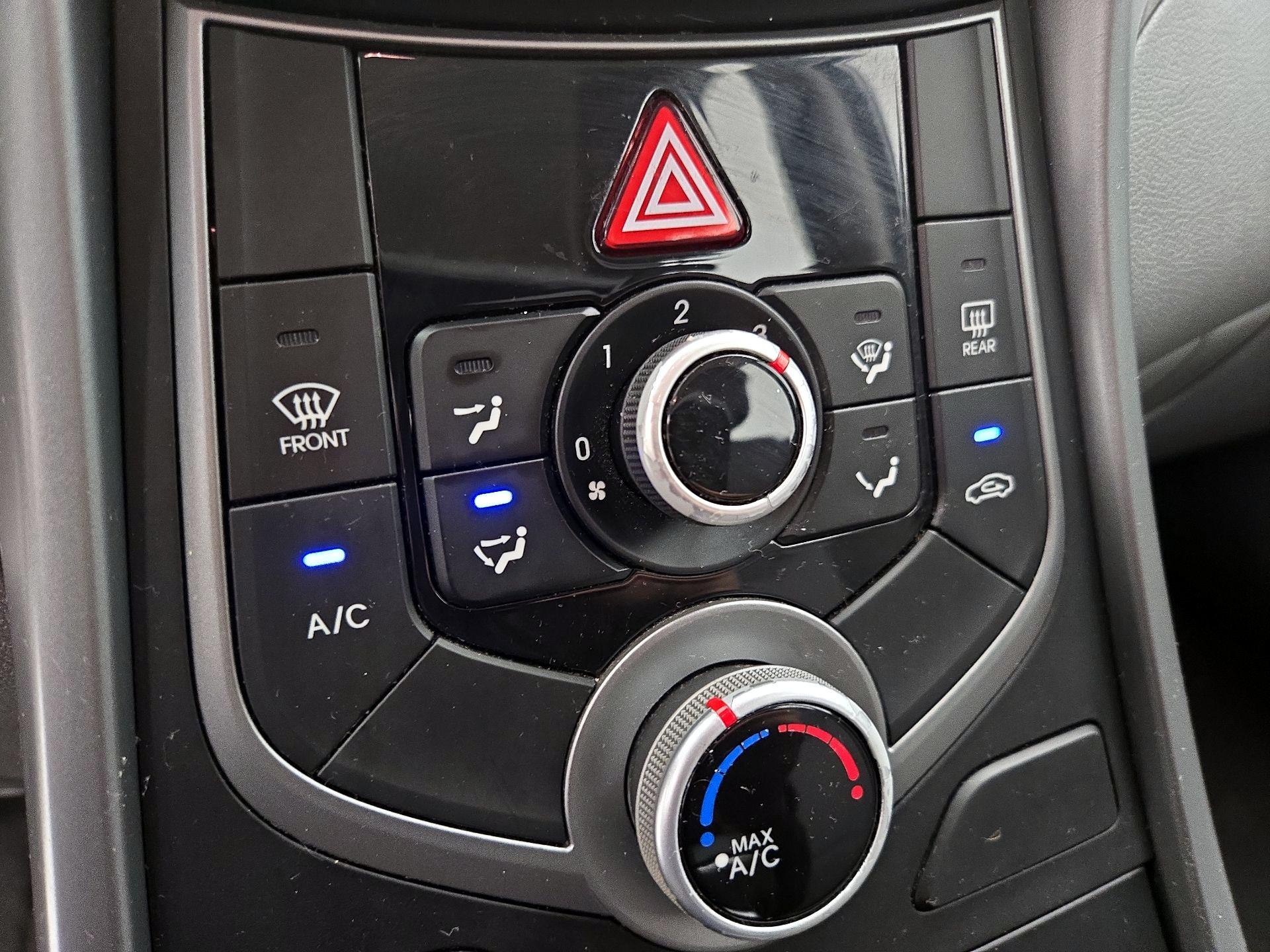 Thumbnail: 2016 Hyundai Elantra - 15