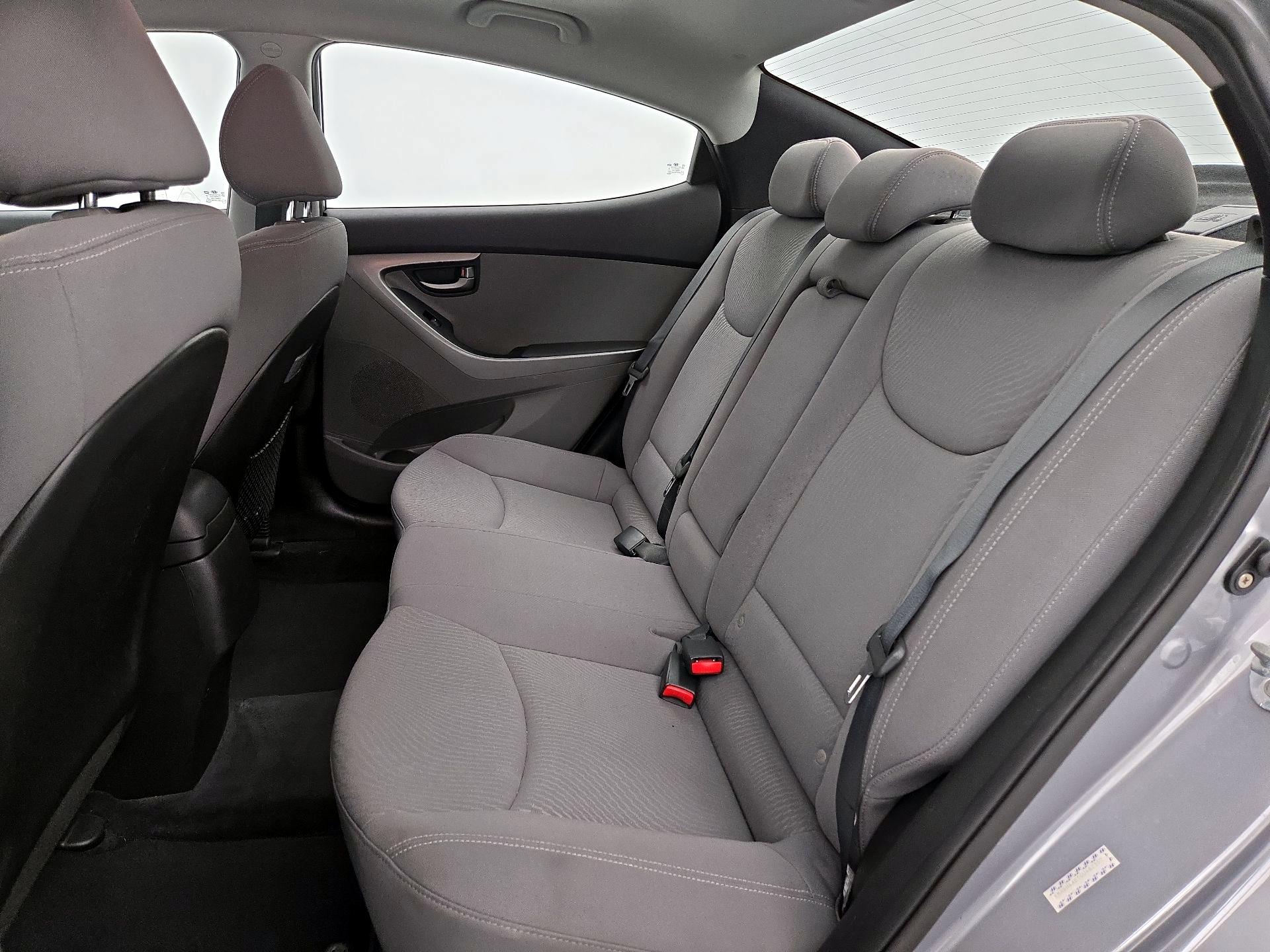 Thumbnail: 2016 Hyundai Elantra - 18