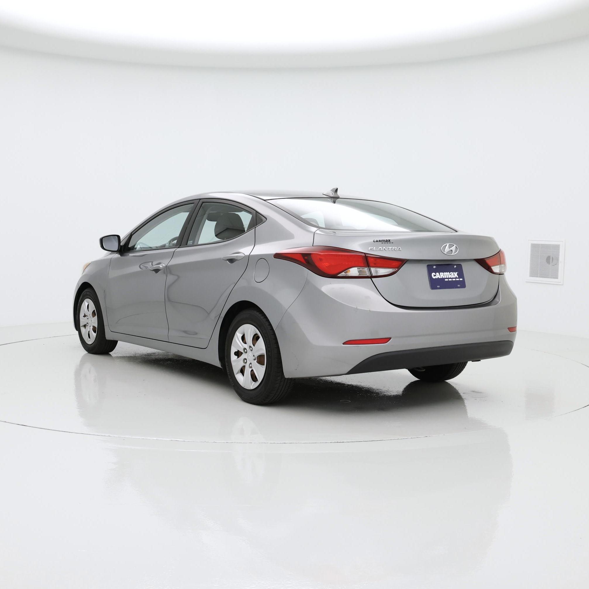 Thumbnail: 2016 Hyundai Elantra - 2