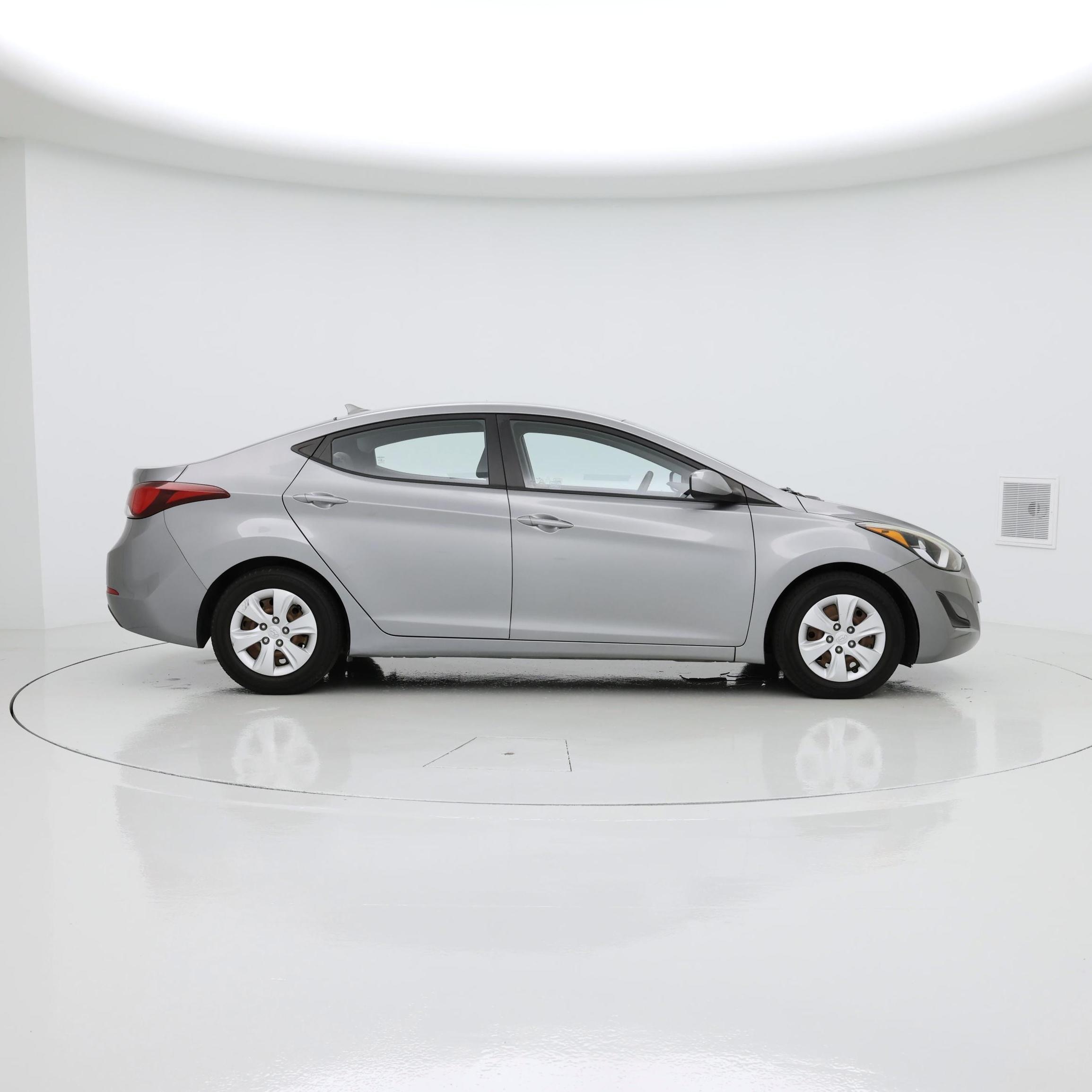 Thumbnail: 2016 Hyundai Elantra - 7