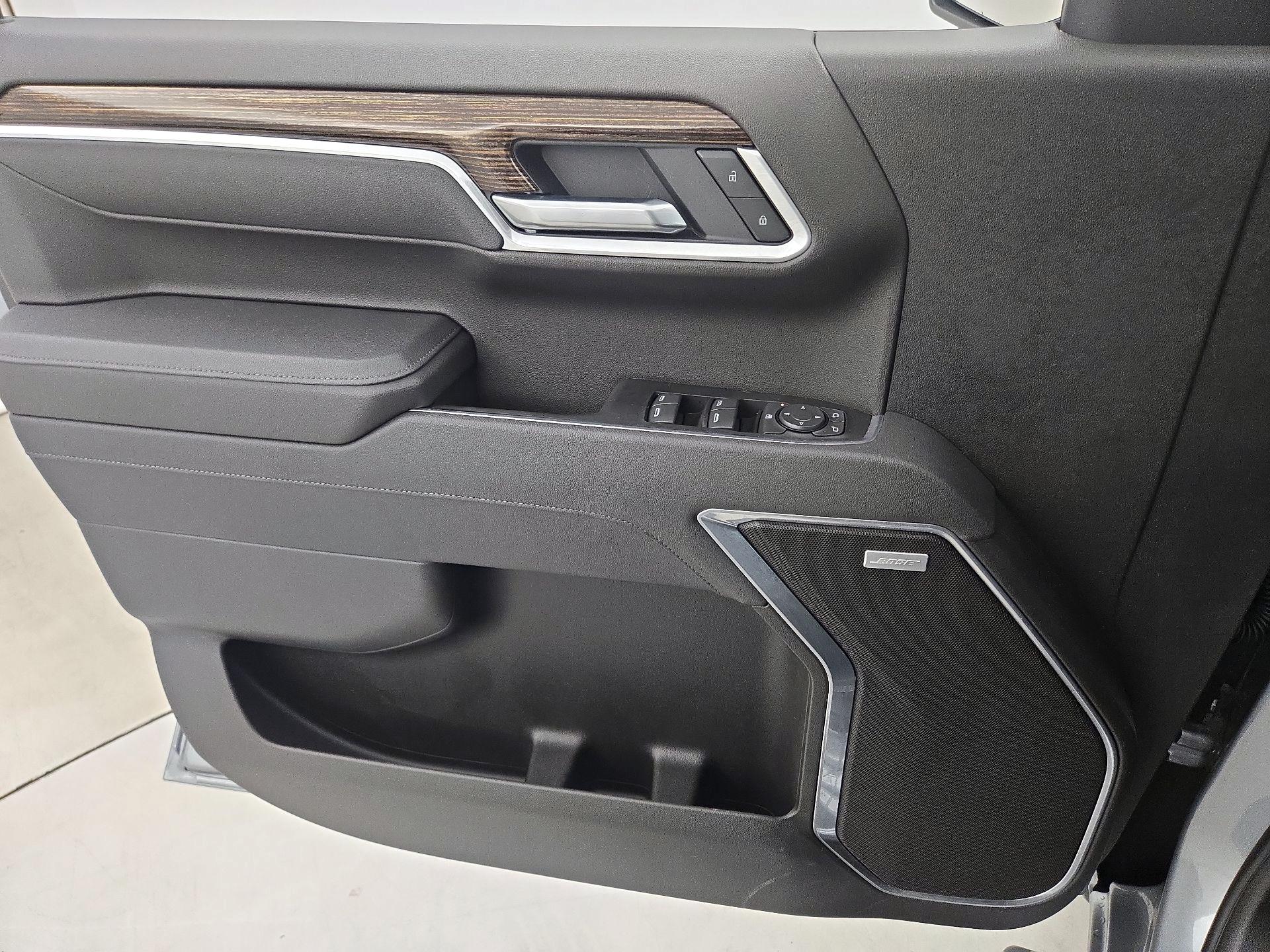 Thumbnail: 2025 GMC Sierra 1500 - 12