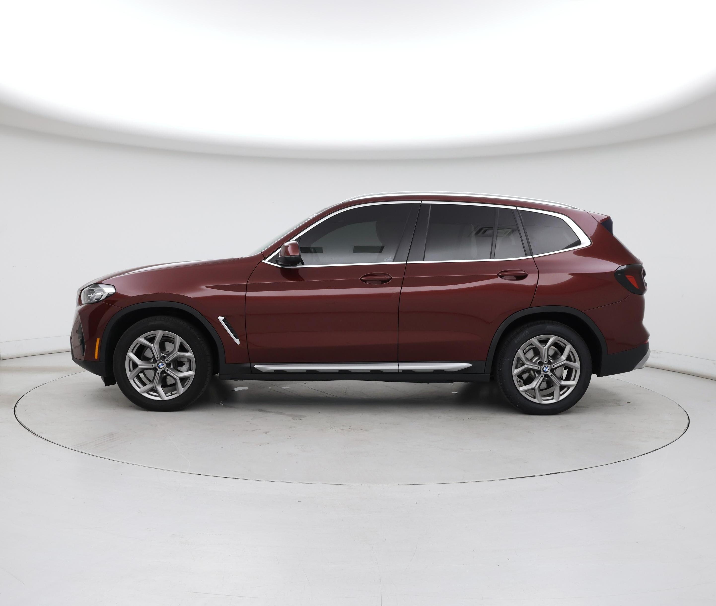 Thumbnail: 2022 BMW X3 - 3