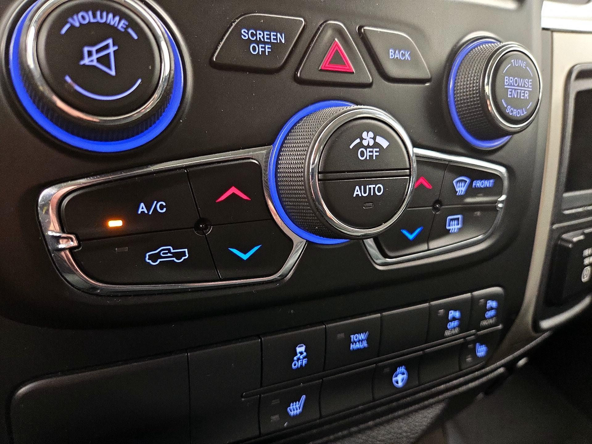 Thumbnail: 2015 RAM 1500 - 16