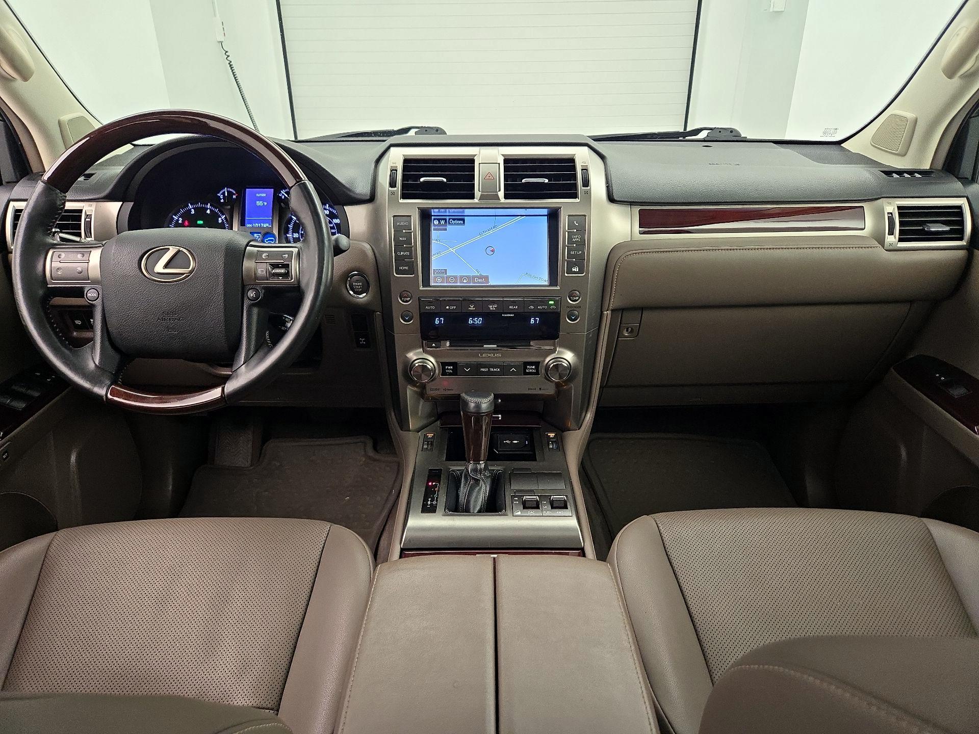 Thumbnail: 2019 Lexus GX - 9