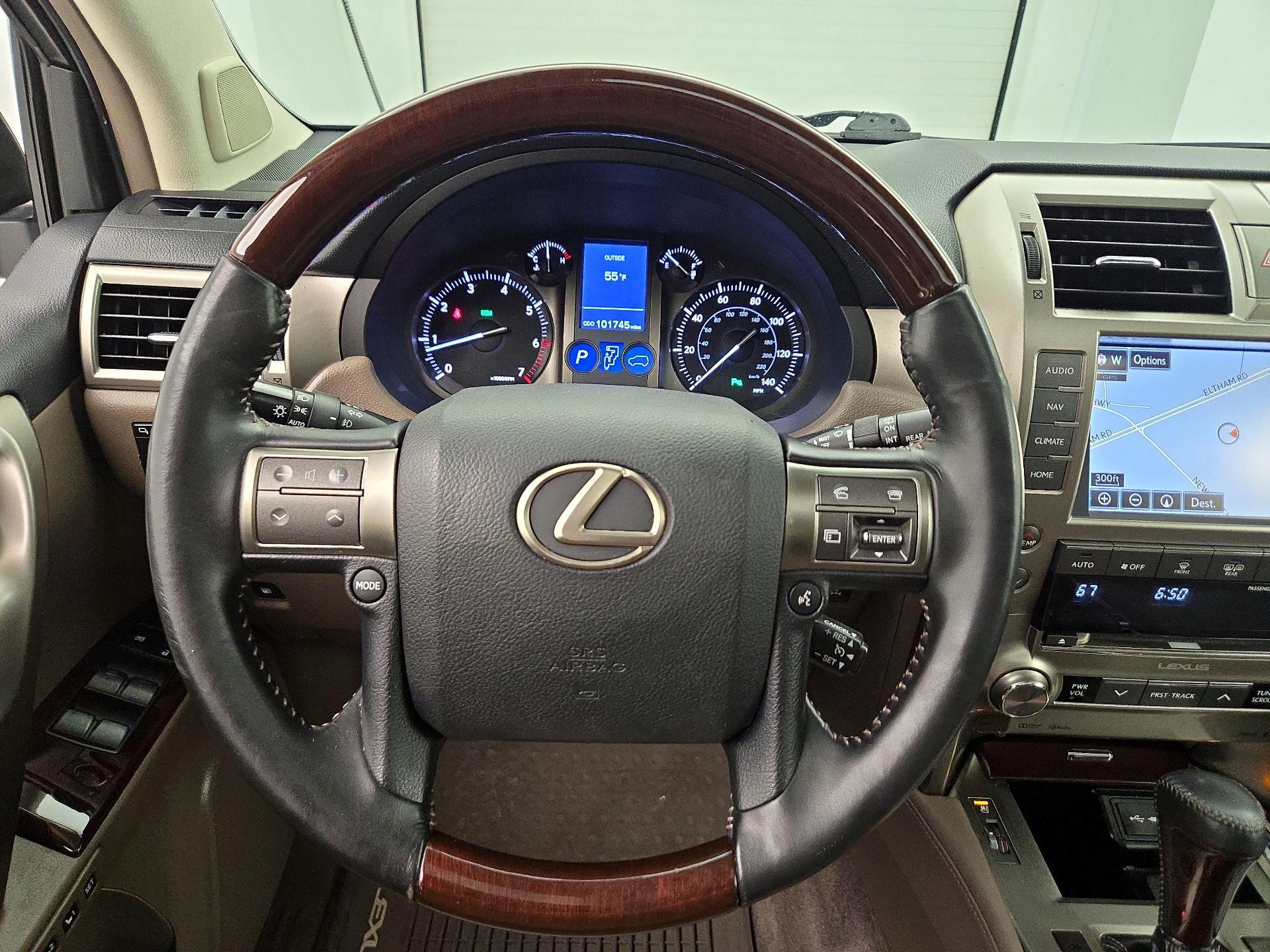 Thumbnail: 2019 Lexus GX - 10