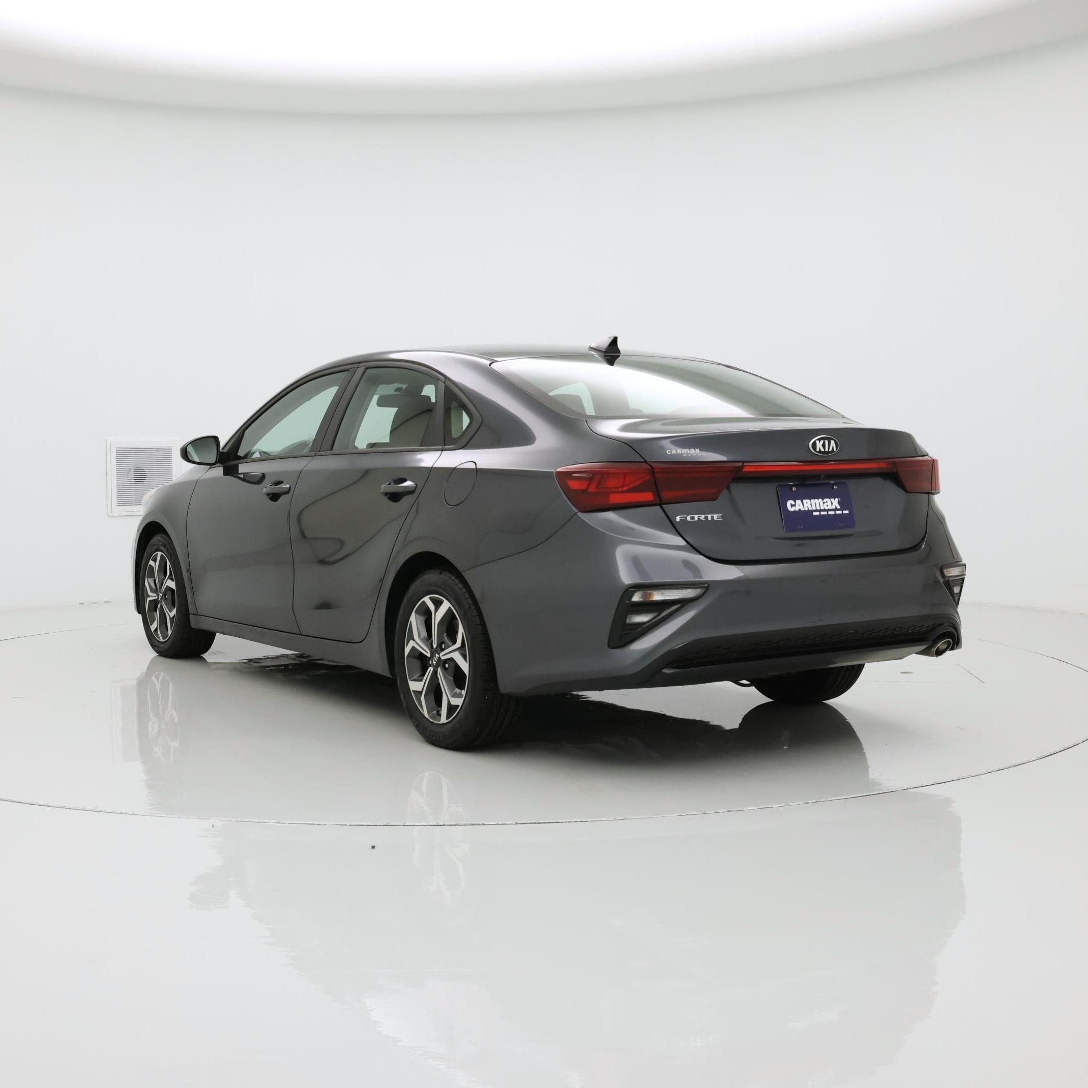 Thumbnail: 2019 Kia Forte - 2
