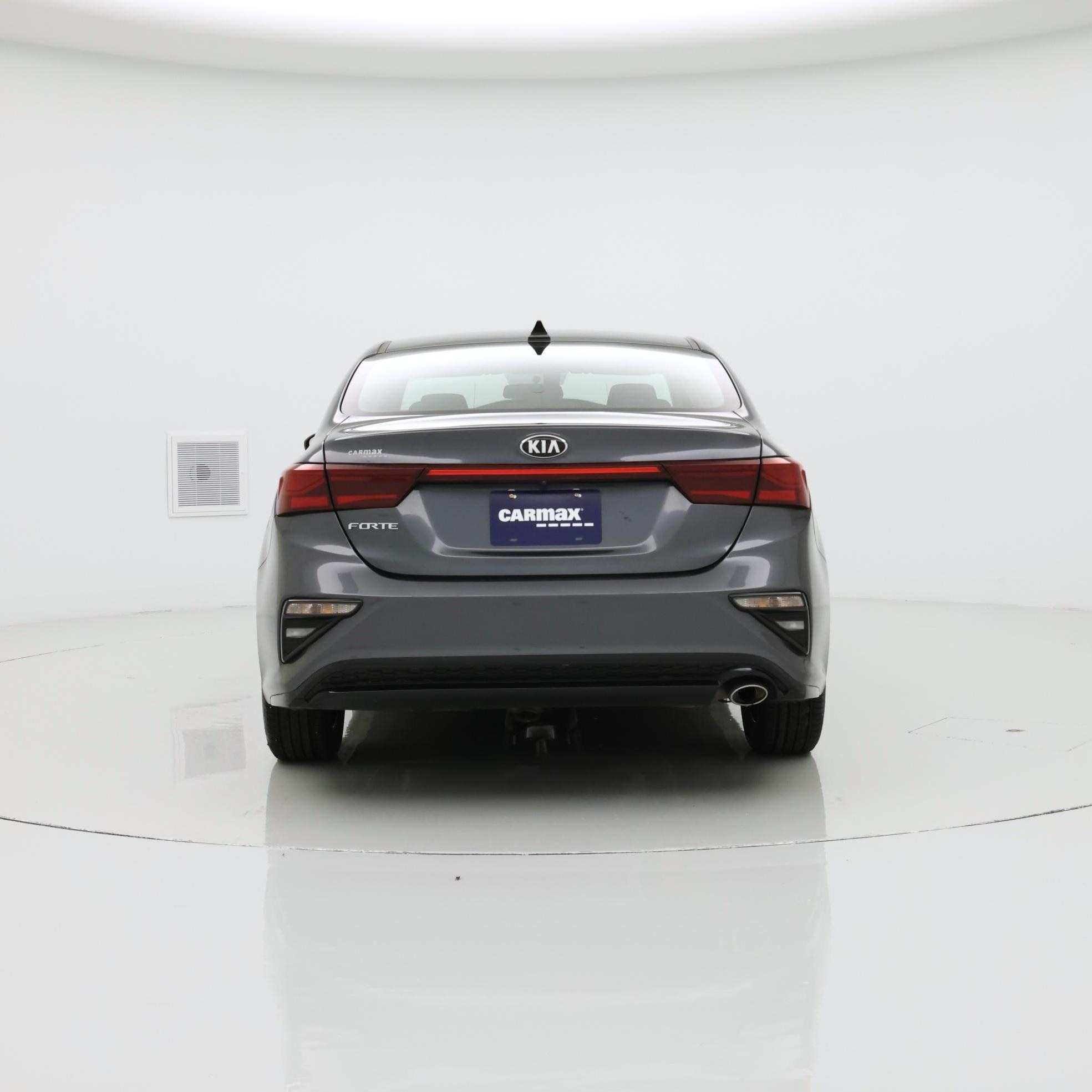 Thumbnail: 2019 Kia Forte - 6