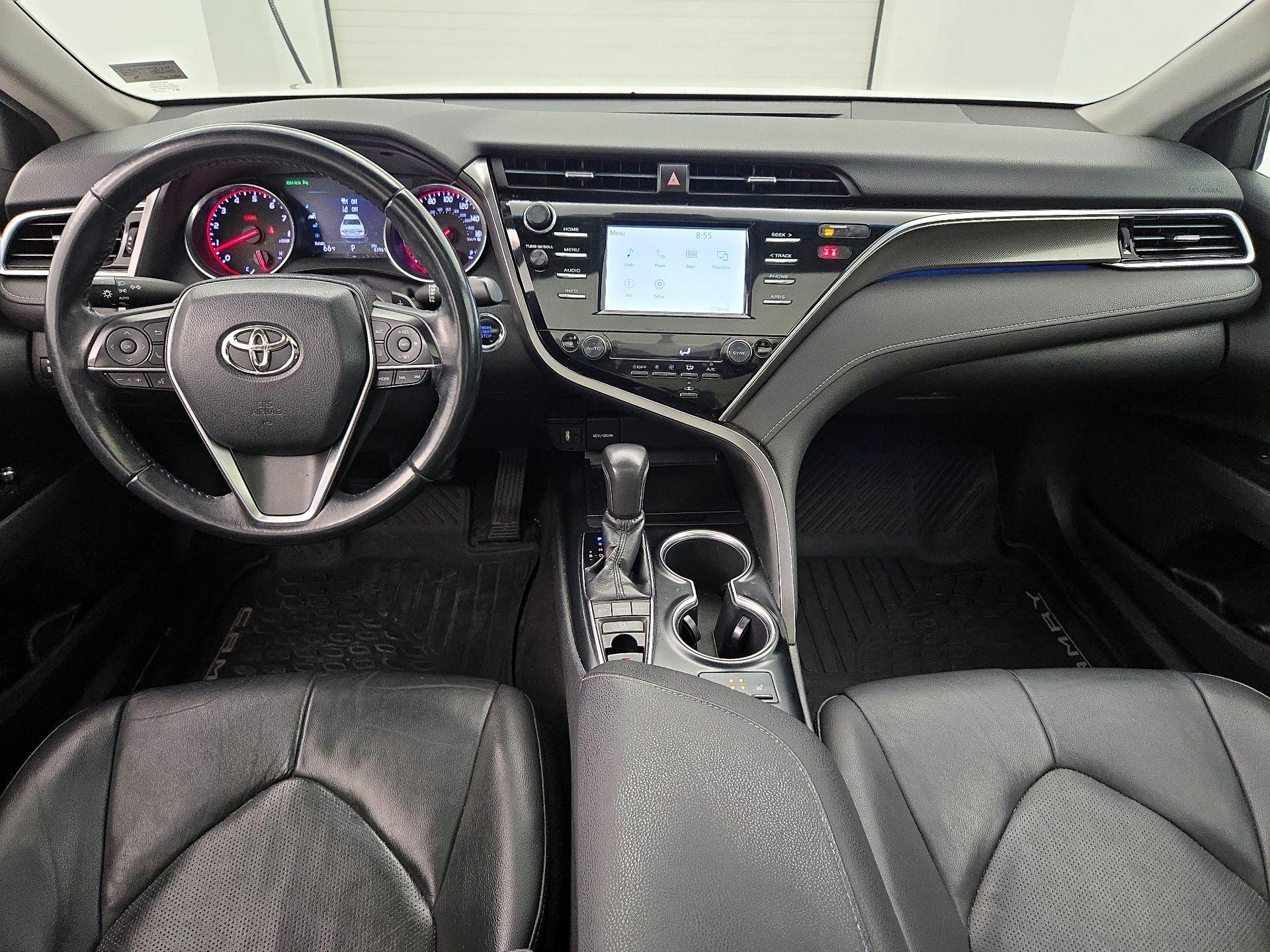 Thumbnail: 2018 Toyota Camry - 9