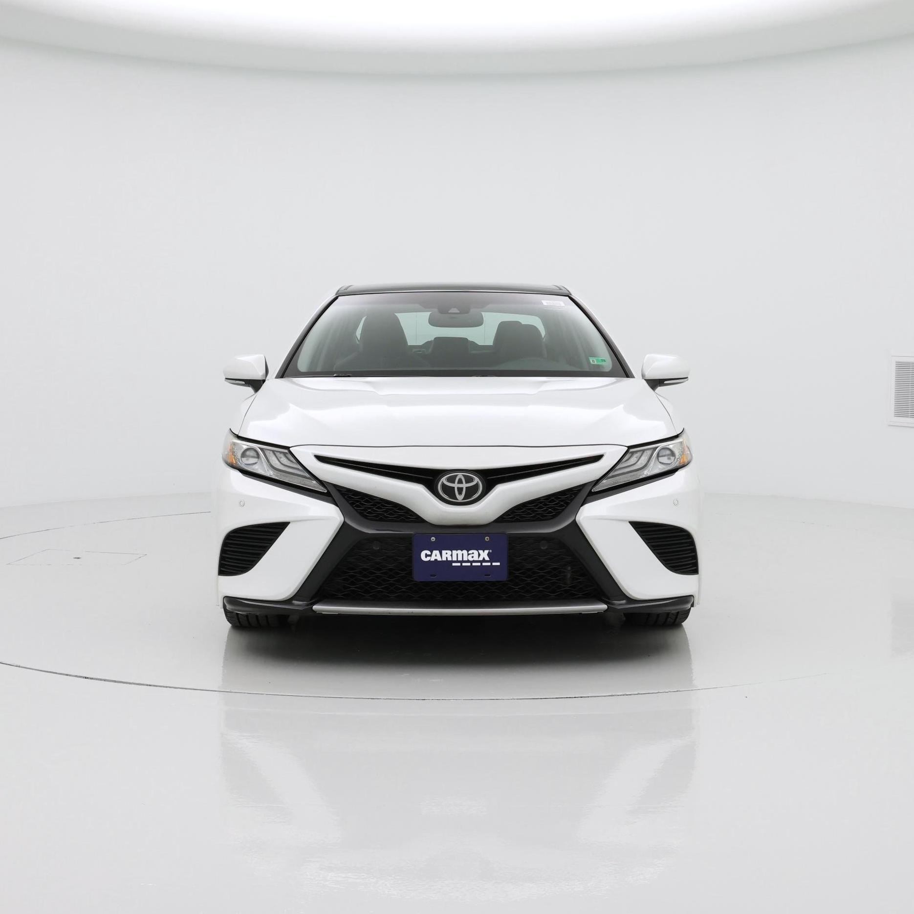 Thumbnail: 2018 Toyota Camry - 5