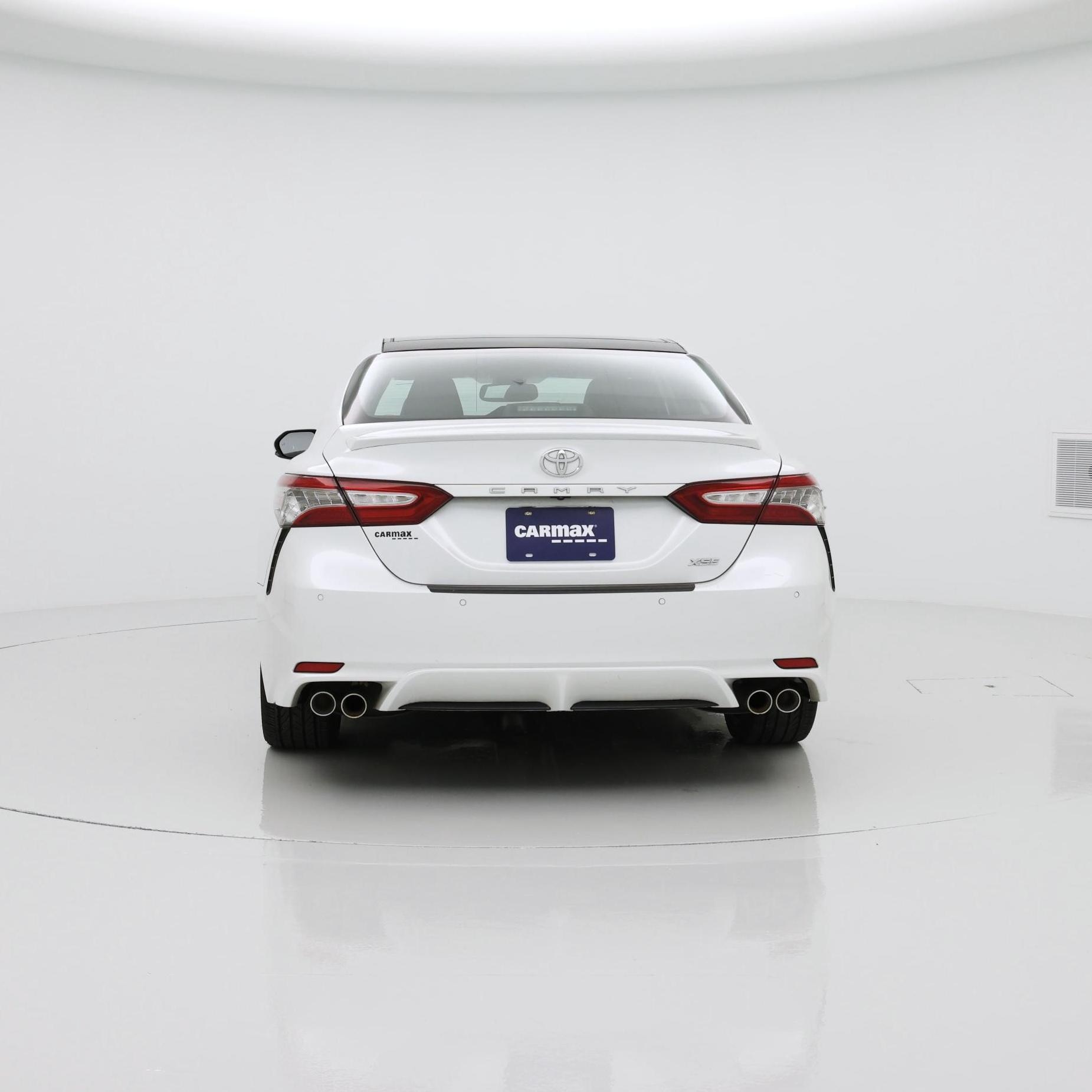 Thumbnail: 2018 Toyota Camry - 6