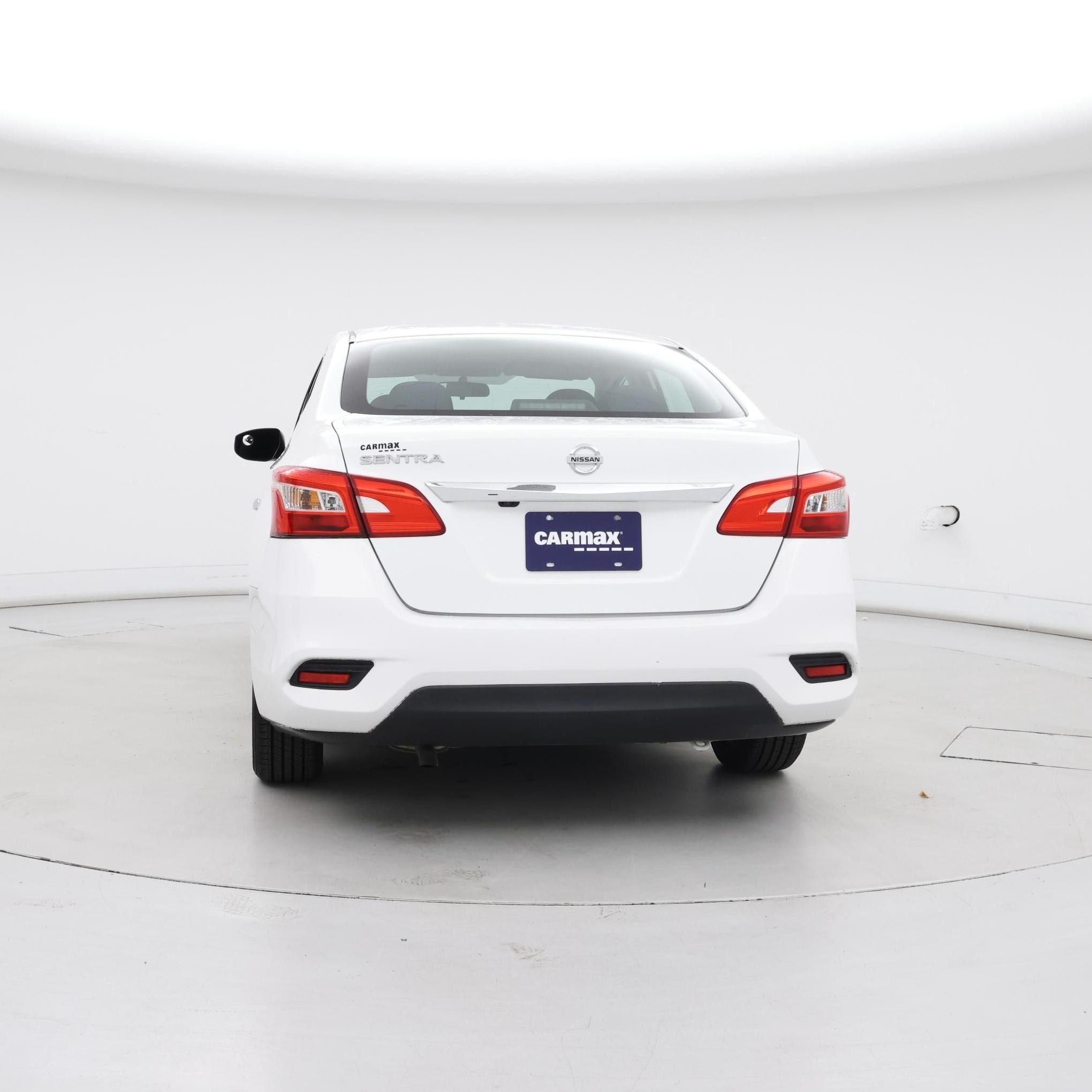 Thumbnail: 2019 Nissan Sentra - 6