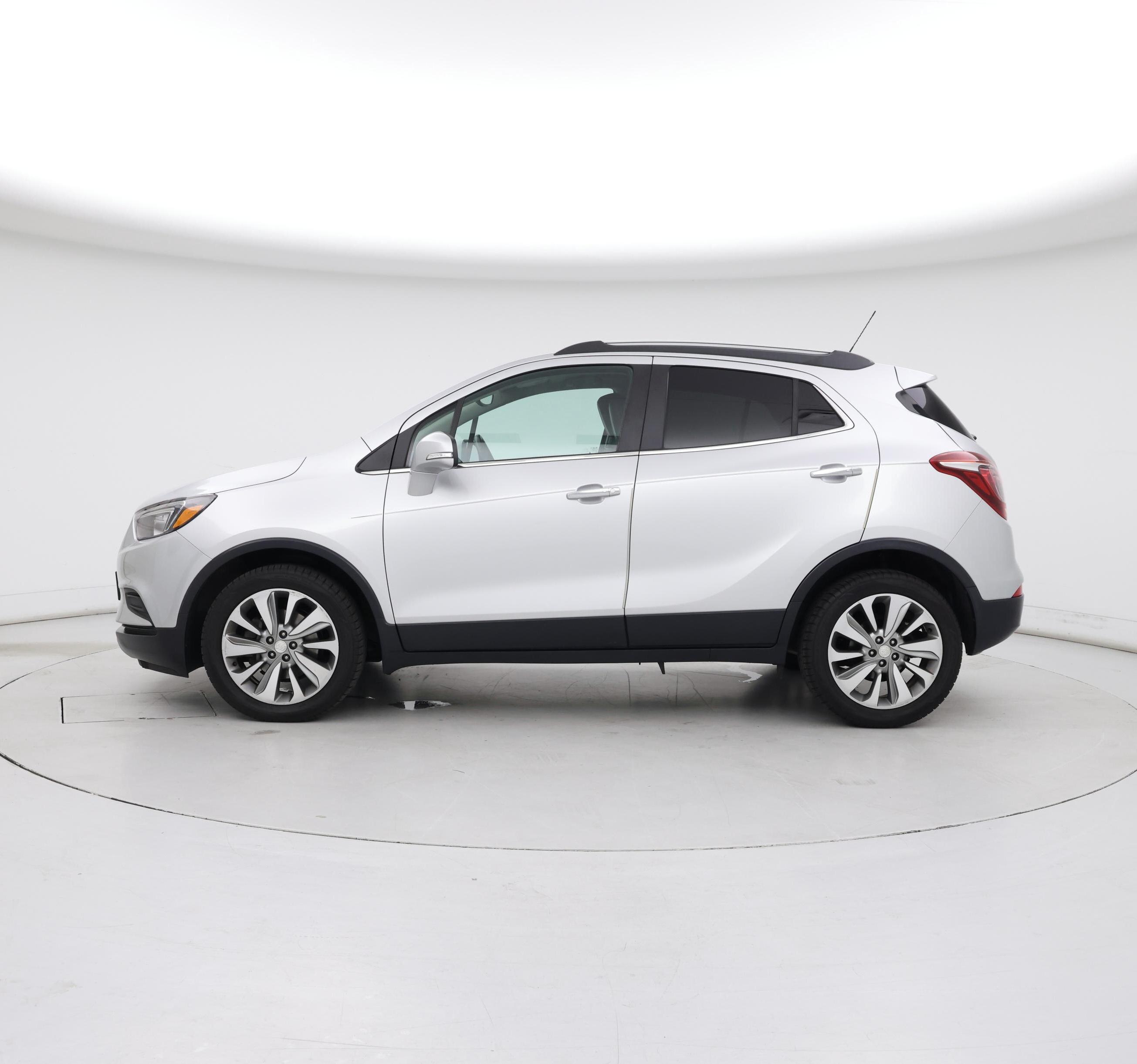 Thumbnail: 2017 Buick Encore - 3