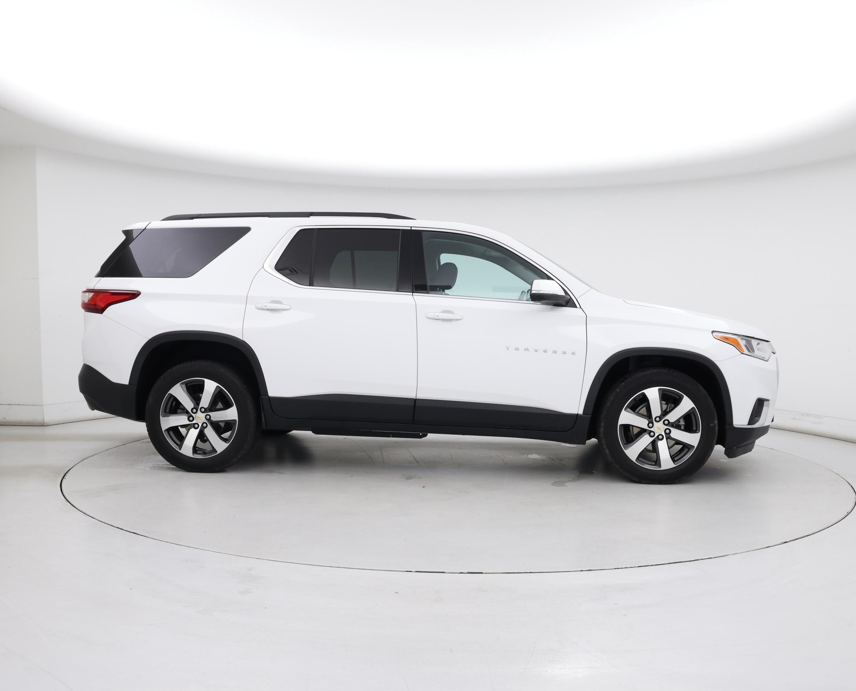 Thumbnail: 2021 Chevrolet Traverse - 7