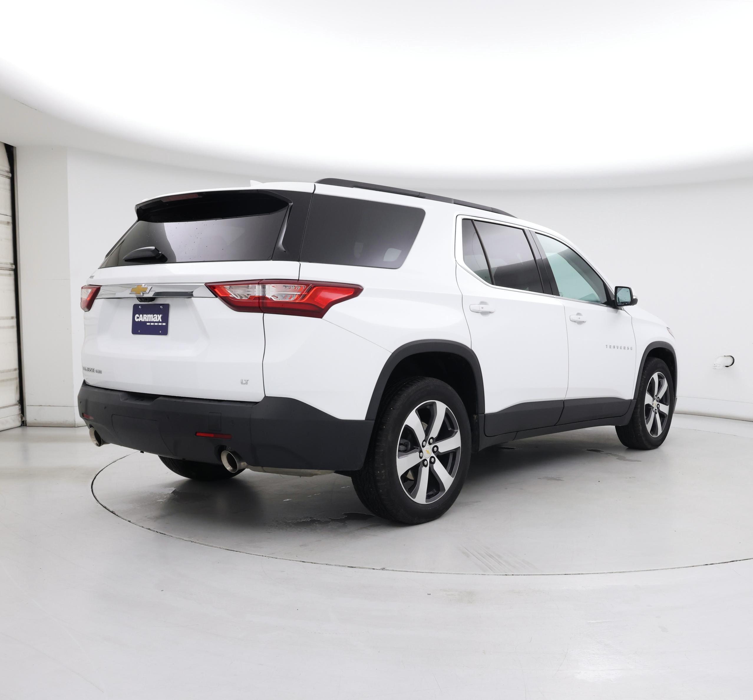 Thumbnail: 2021 Chevrolet Traverse - 8
