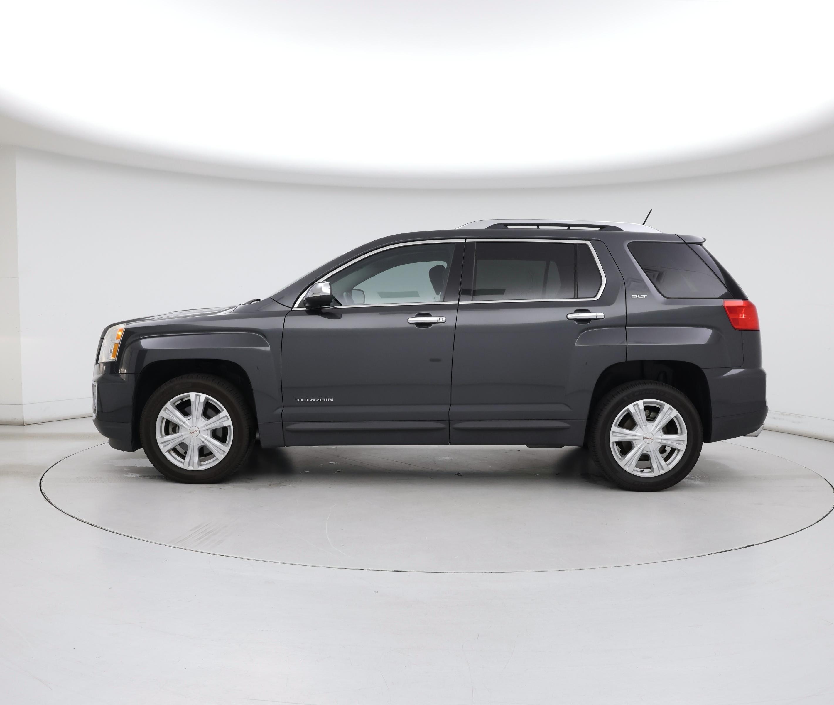 Thumbnail: 2017 GMC Terrain - 3