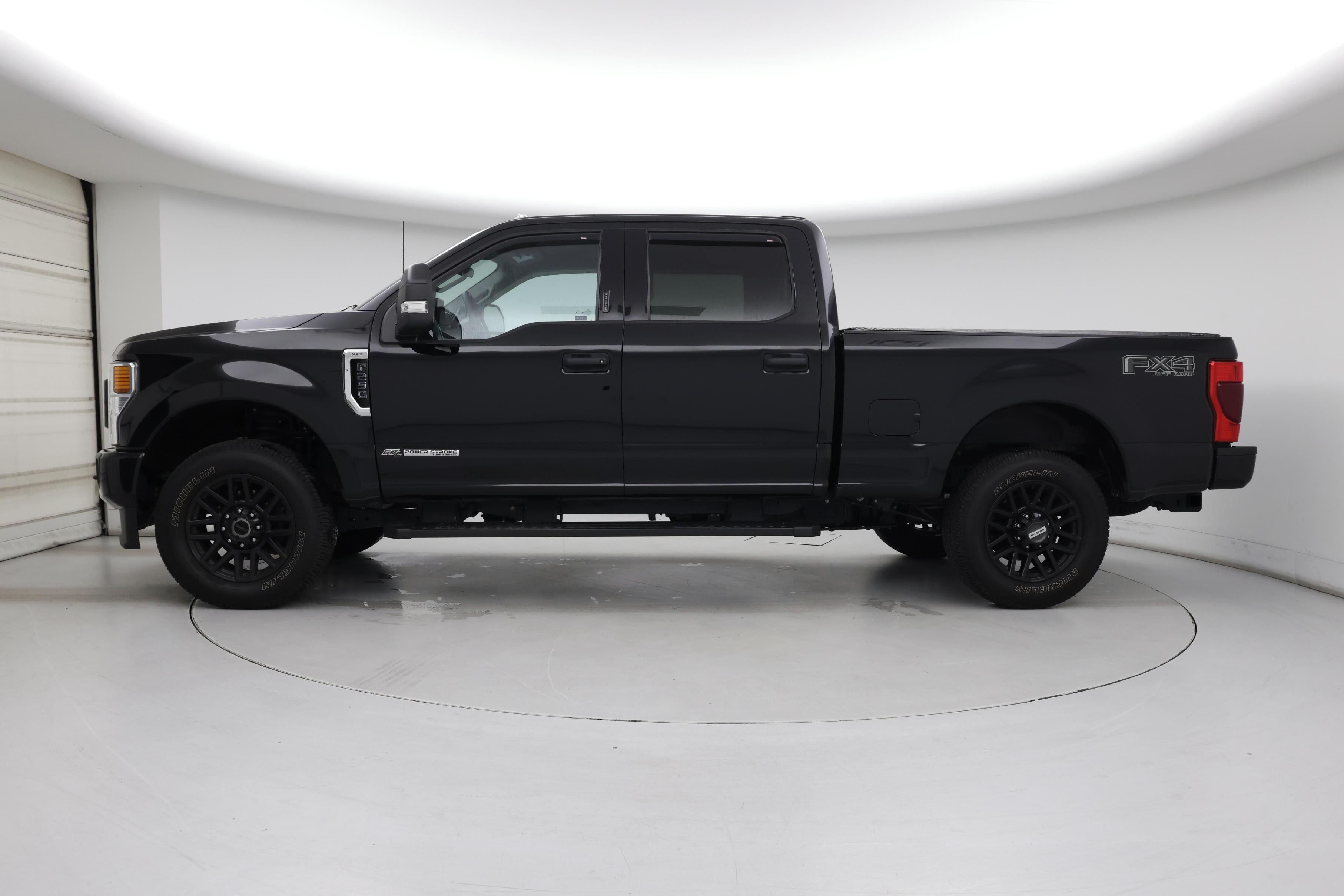 Thumbnail: 2022 Ford F-250 - 3