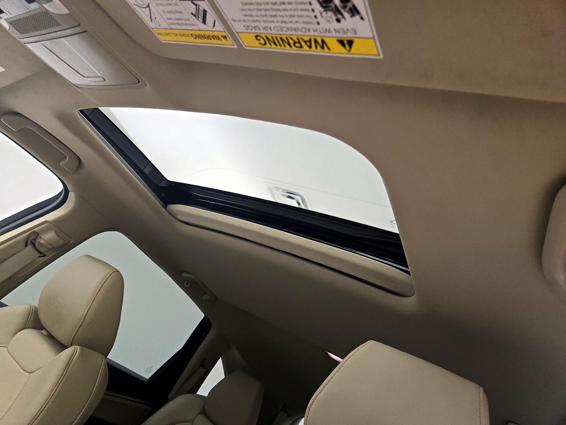 Thumbnail: 2020 Acura MDX - 19