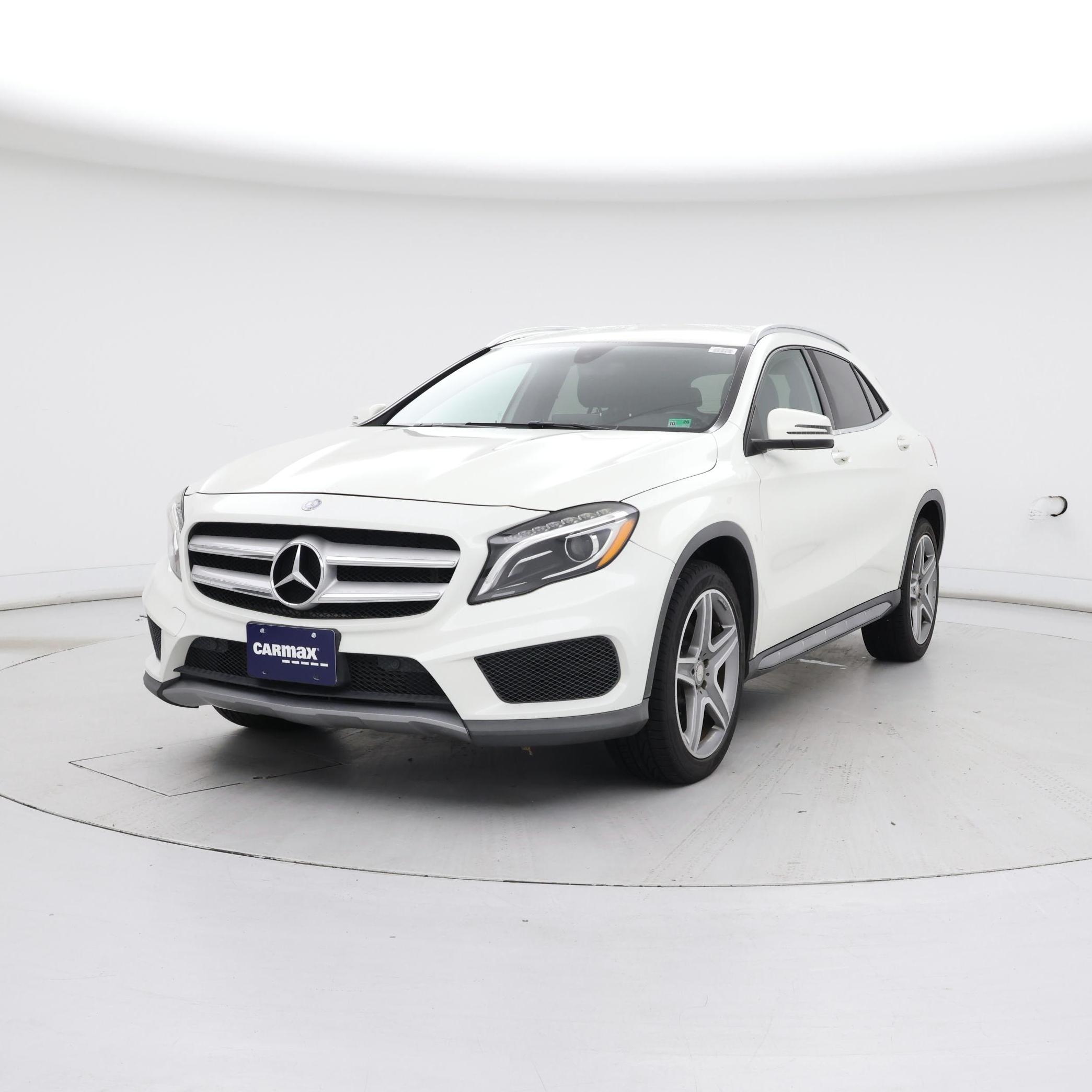 Thumbnail: 2016 Mercedes-Benz GLA - 4