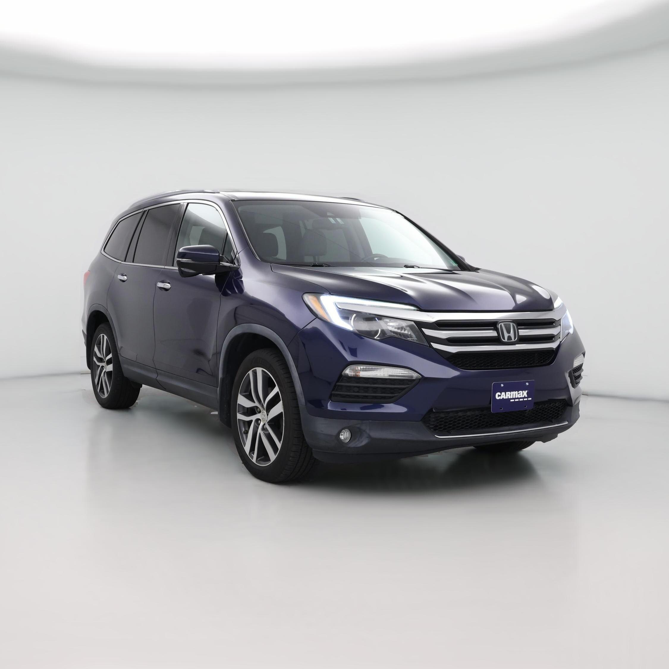 Thumbnail: 2017 Honda Pilot - 1