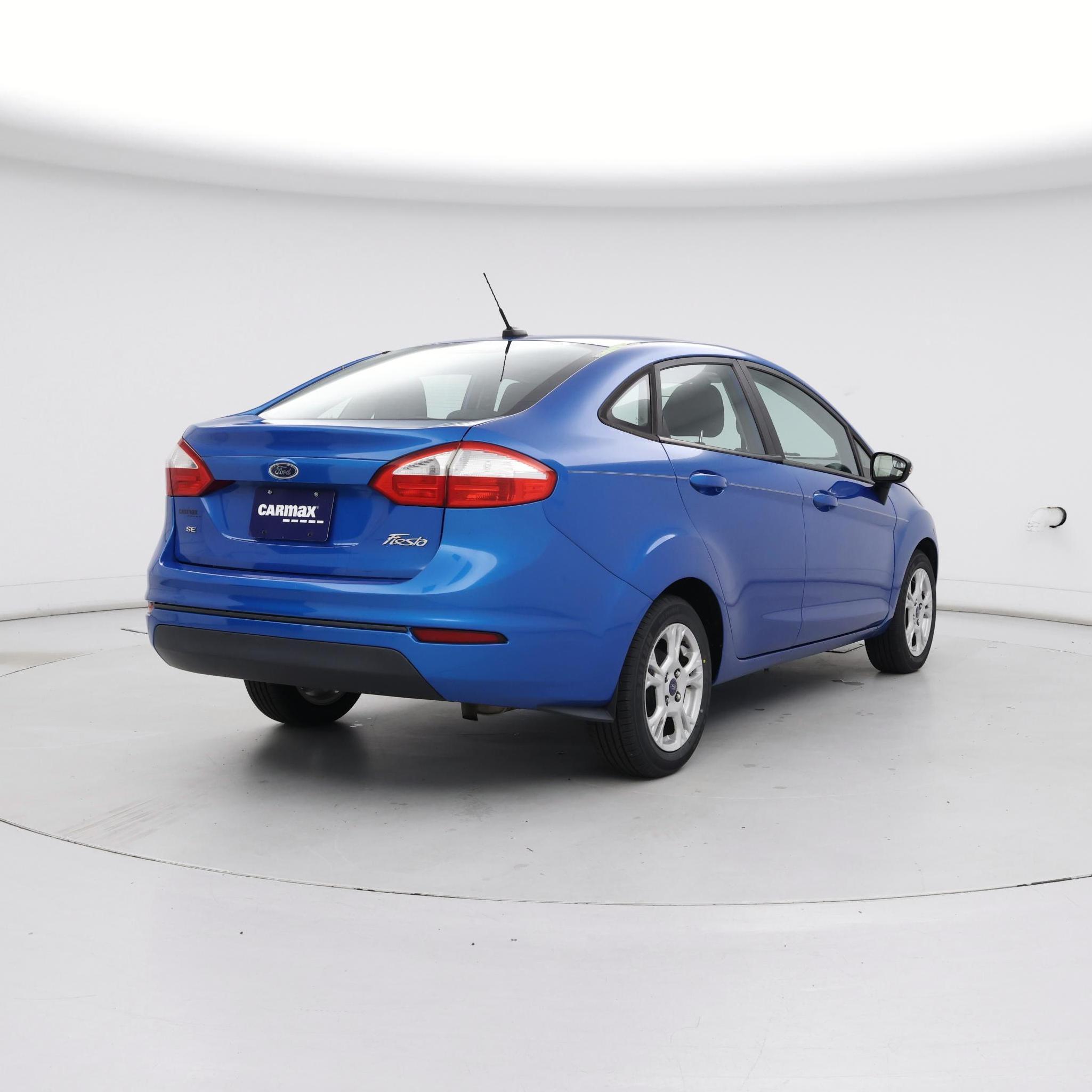 Thumbnail: 2015 Ford Fiesta - 8