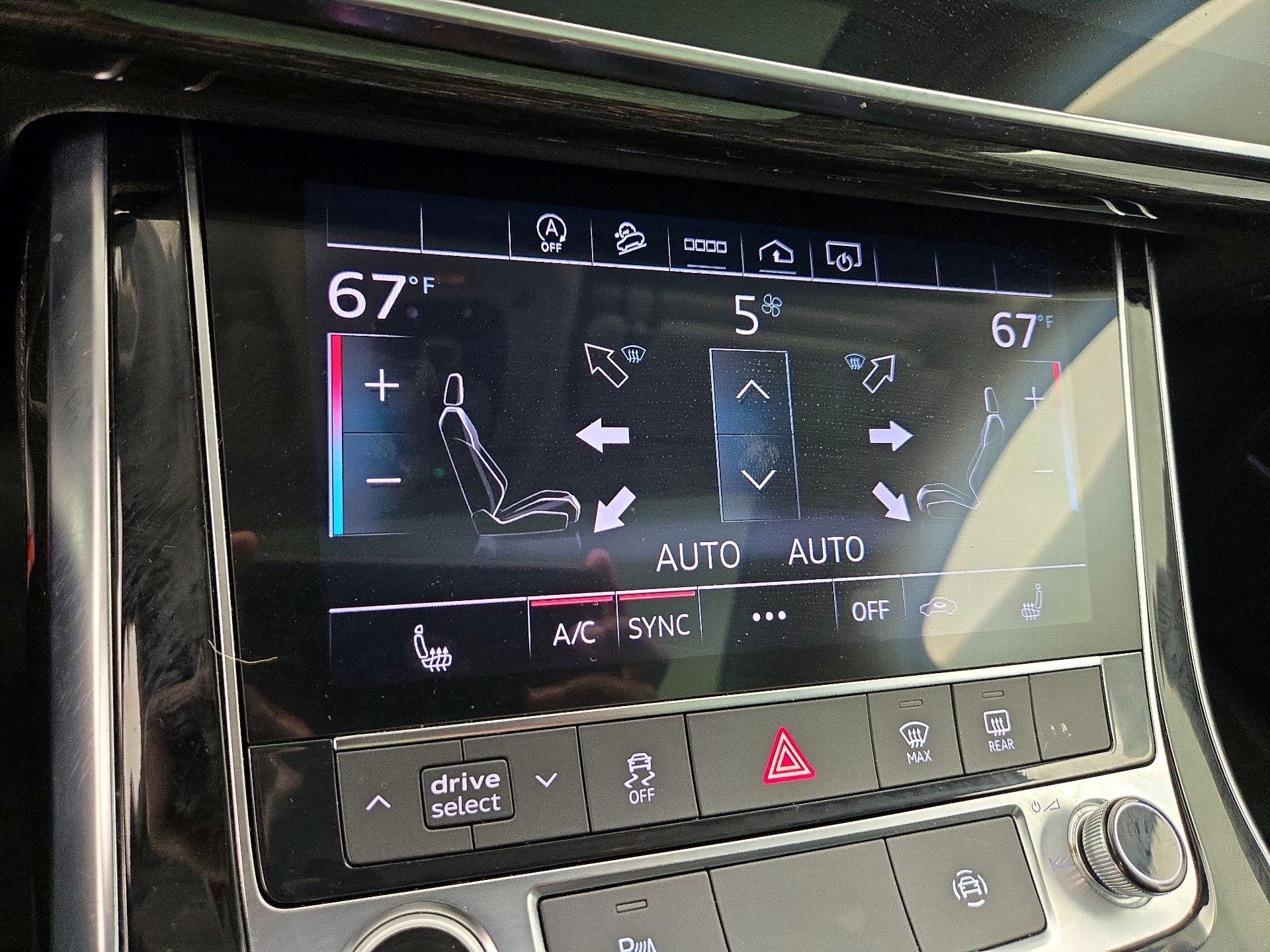 Thumbnail: 2023 Audi Q7 - 15