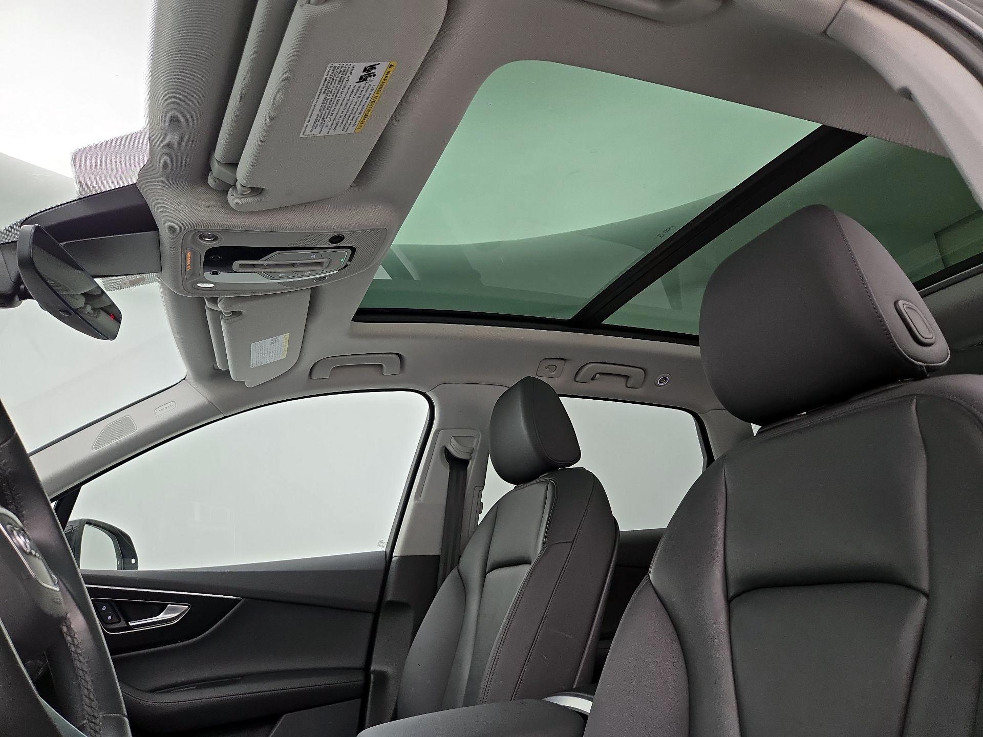 Thumbnail: 2023 Audi Q7 - 18