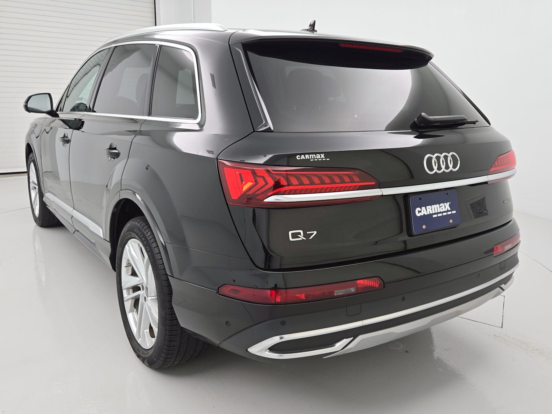 Thumbnail: 2023 Audi Q7 - 7
