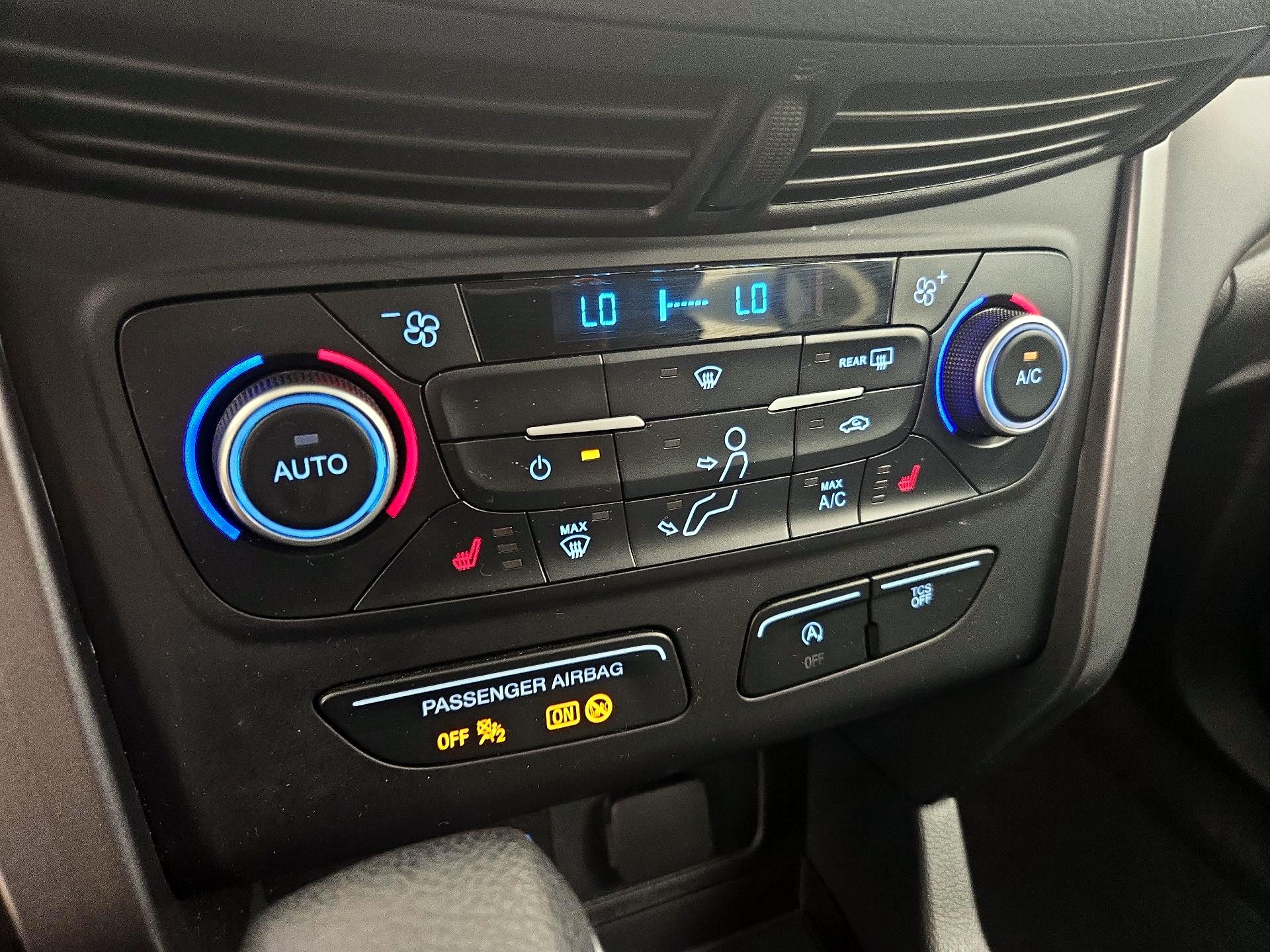 Thumbnail: 2018 Ford Escape - 16