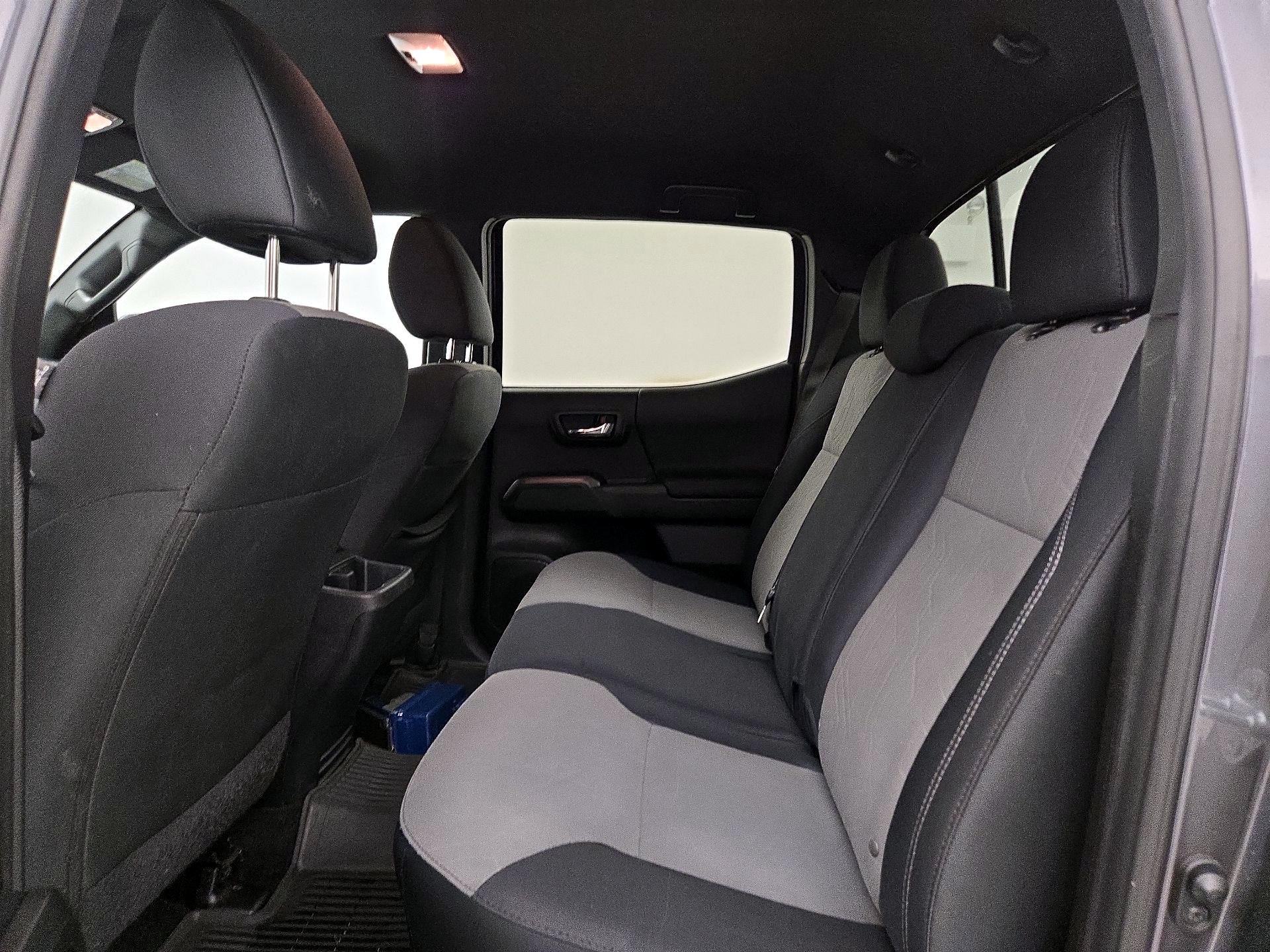 Thumbnail: 2021 Toyota Tacoma - 19