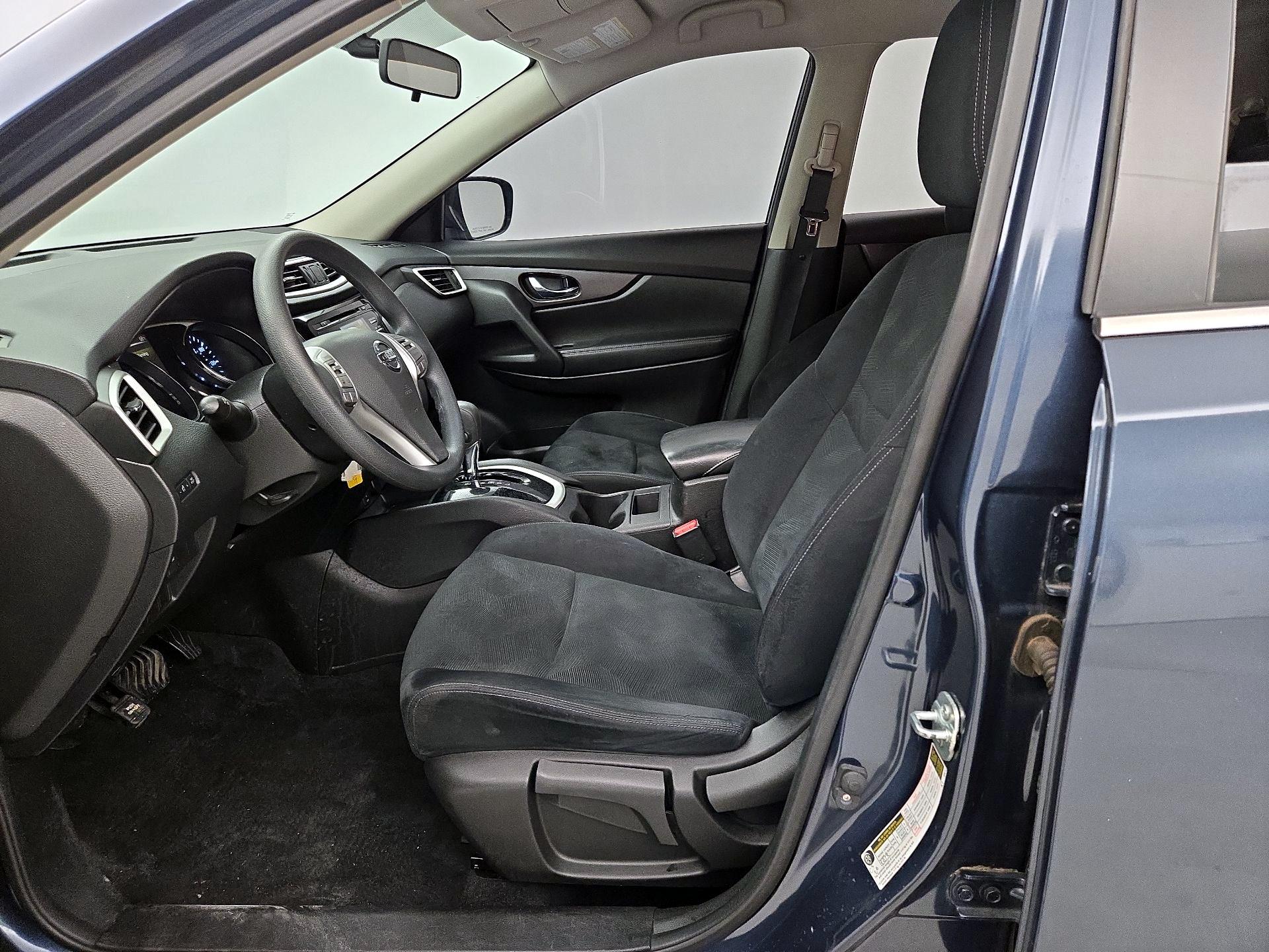 Thumbnail: 2016 Nissan Rogue - 11