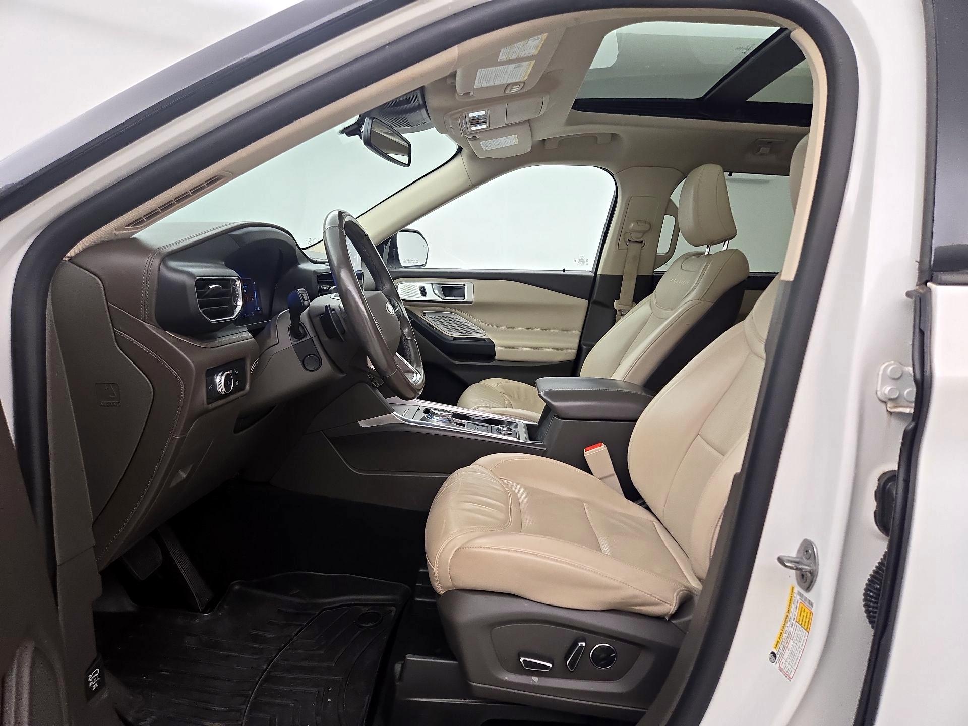 Thumbnail: 2020 Ford Explorer - 11