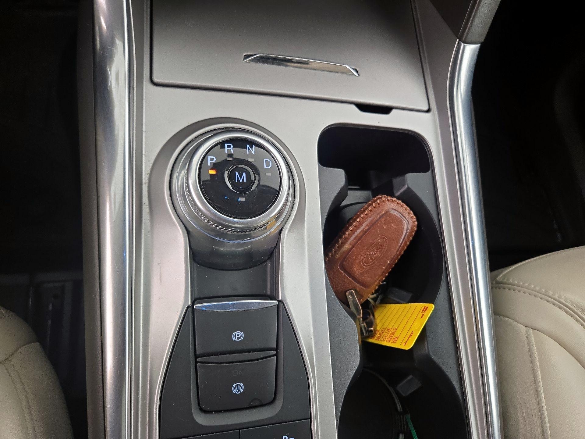 Thumbnail: 2020 Ford Explorer - 18