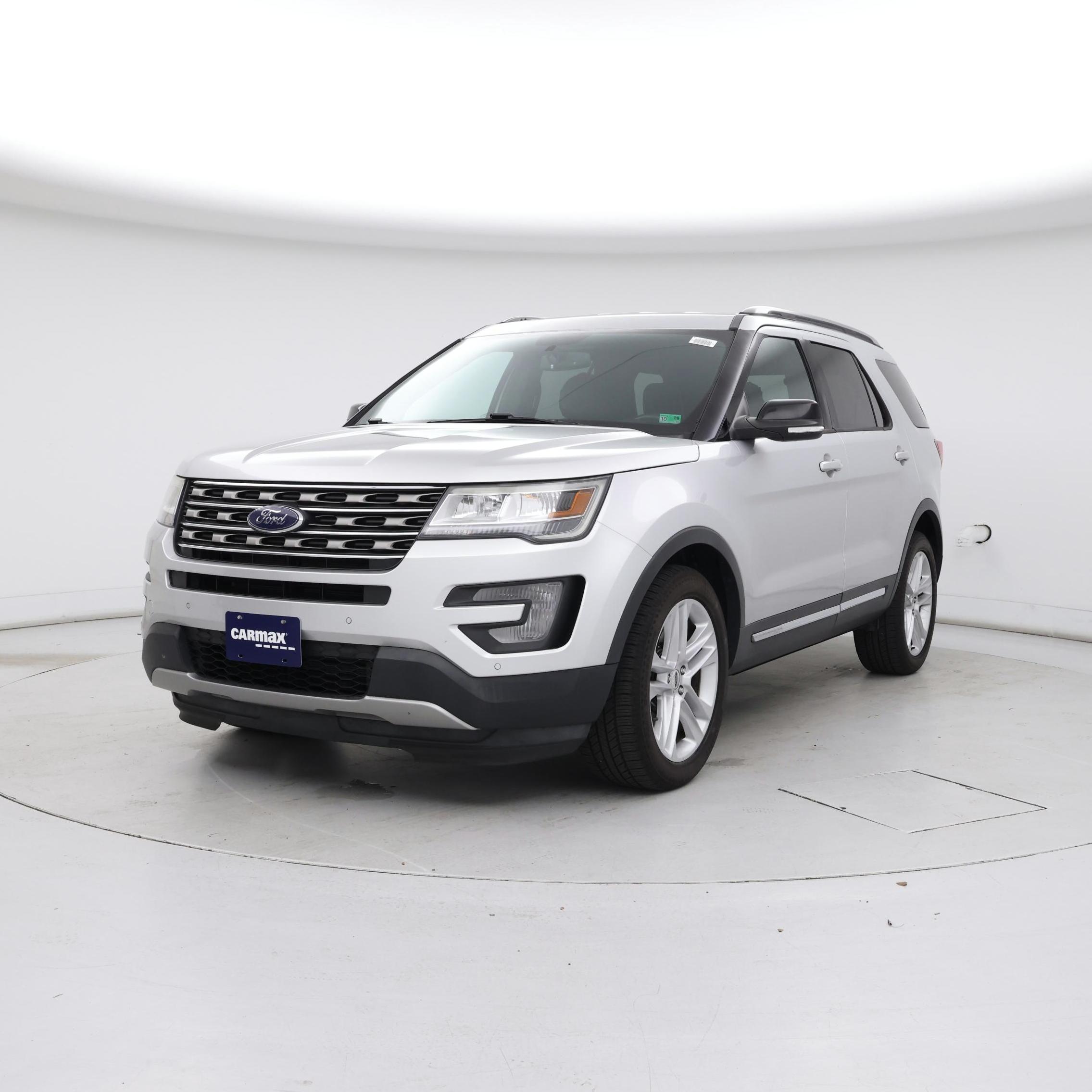 Thumbnail: 2017 Ford Explorer - 4