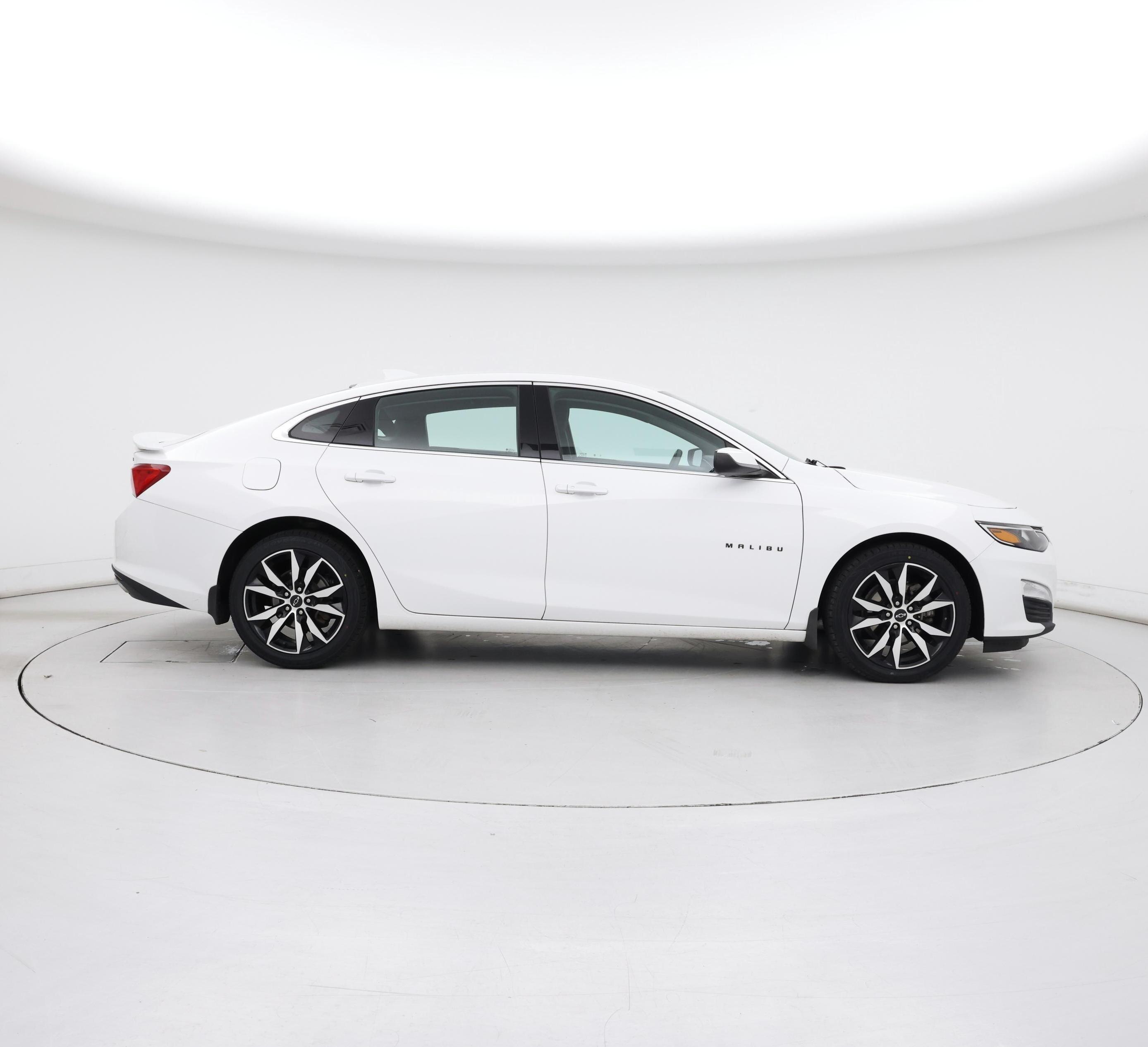 Thumbnail: 2020 Chevrolet Malibu - 7