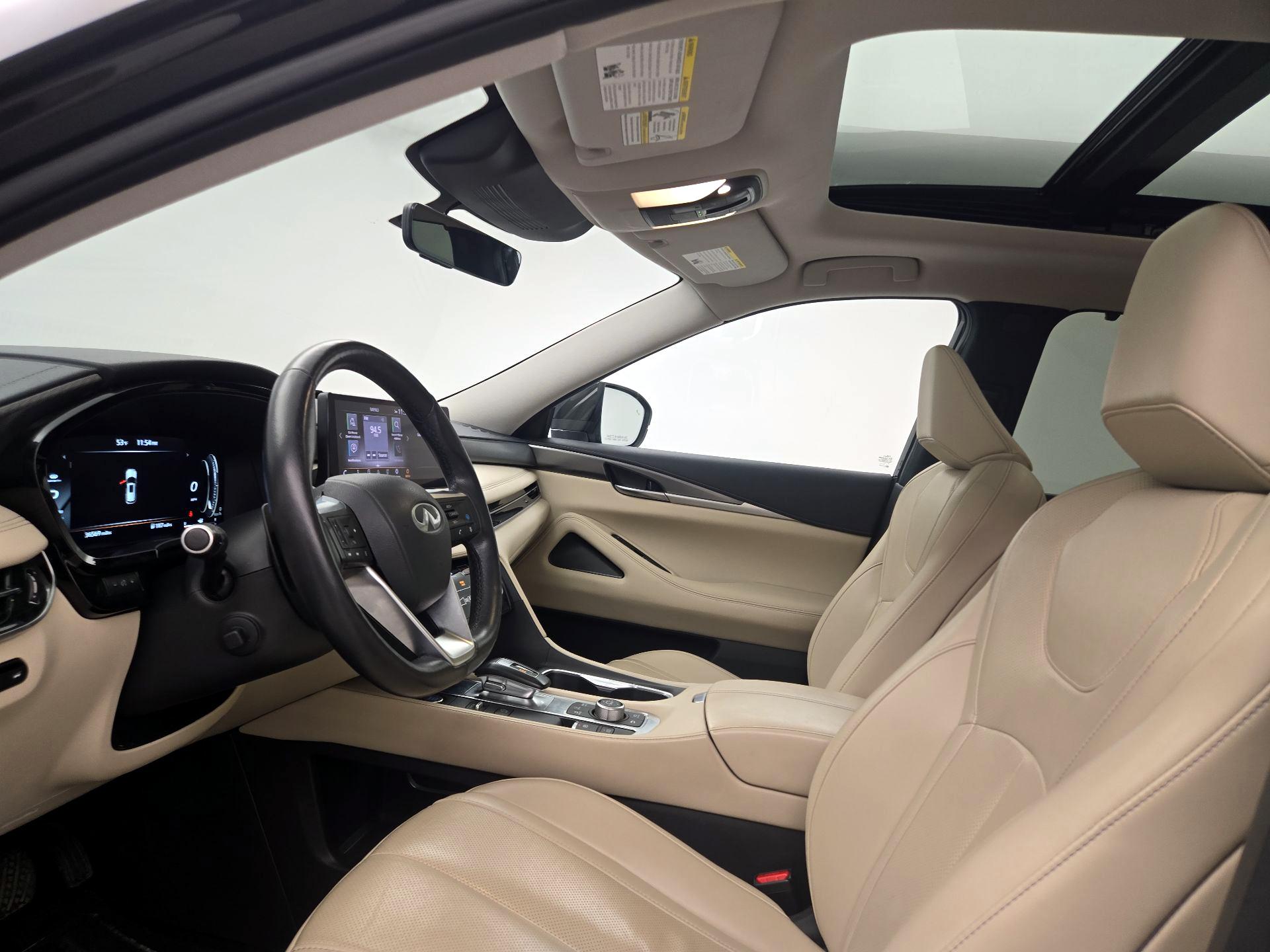 Thumbnail: 2023 INFINITI QX60 - 20