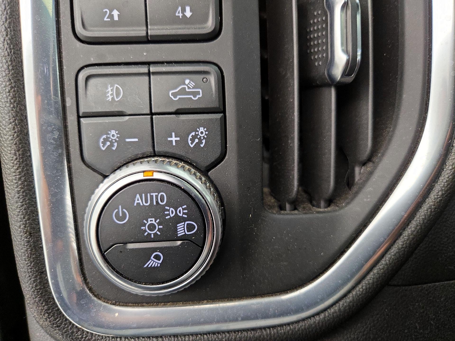 Thumbnail: 2021 GMC Sierra 1500 - 11