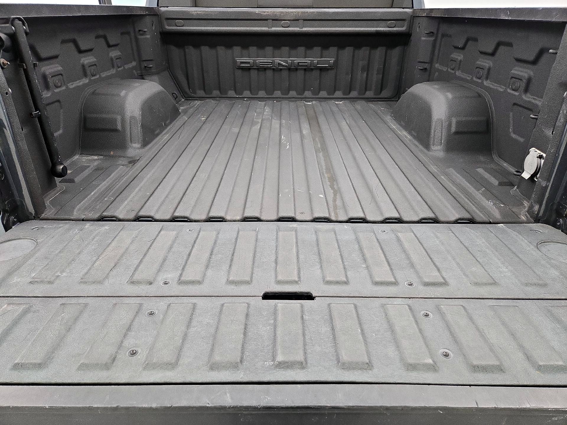 Thumbnail: 2021 GMC Sierra 1500 - 20