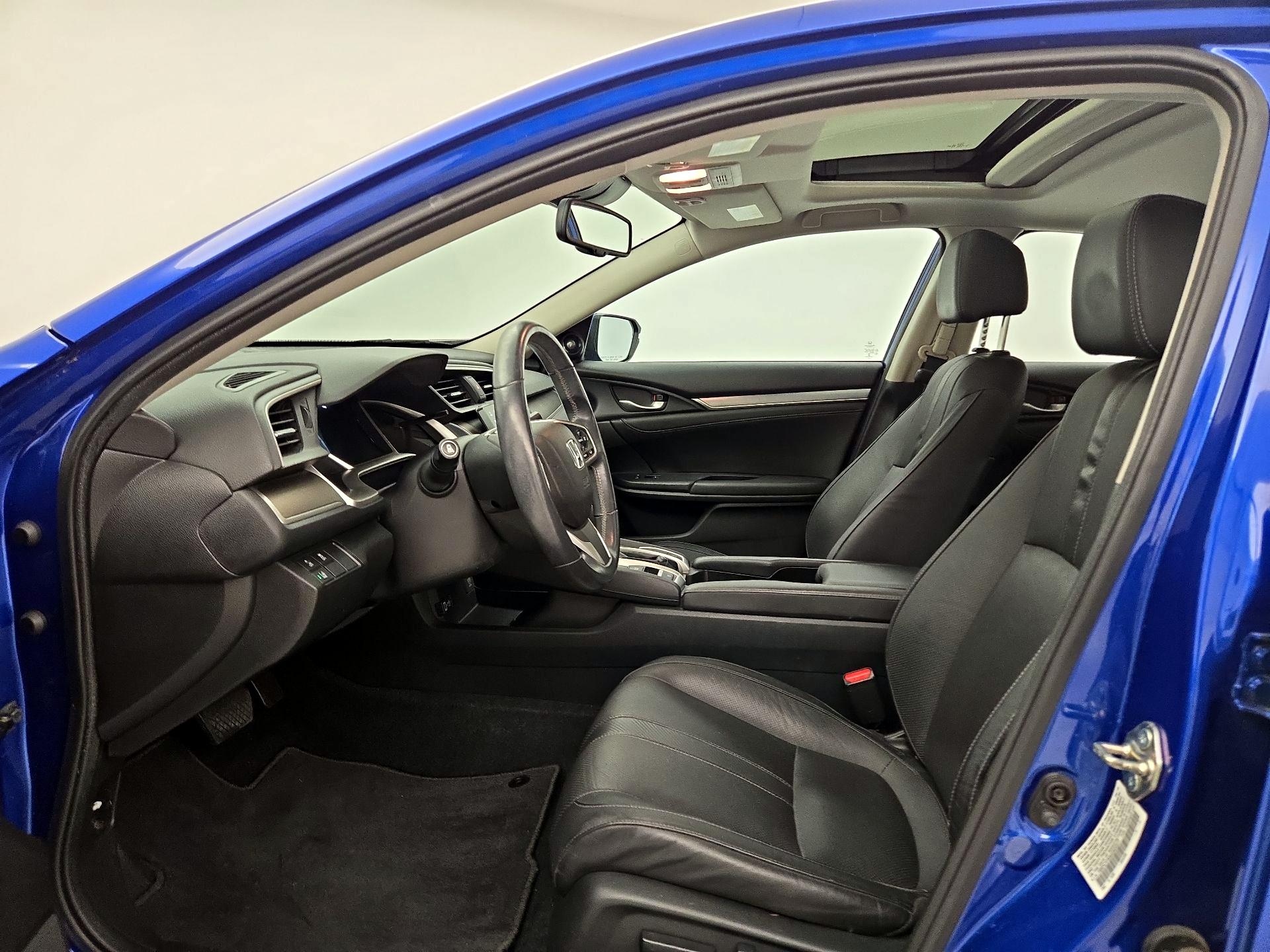 Thumbnail: 2016 Honda Civic - 11