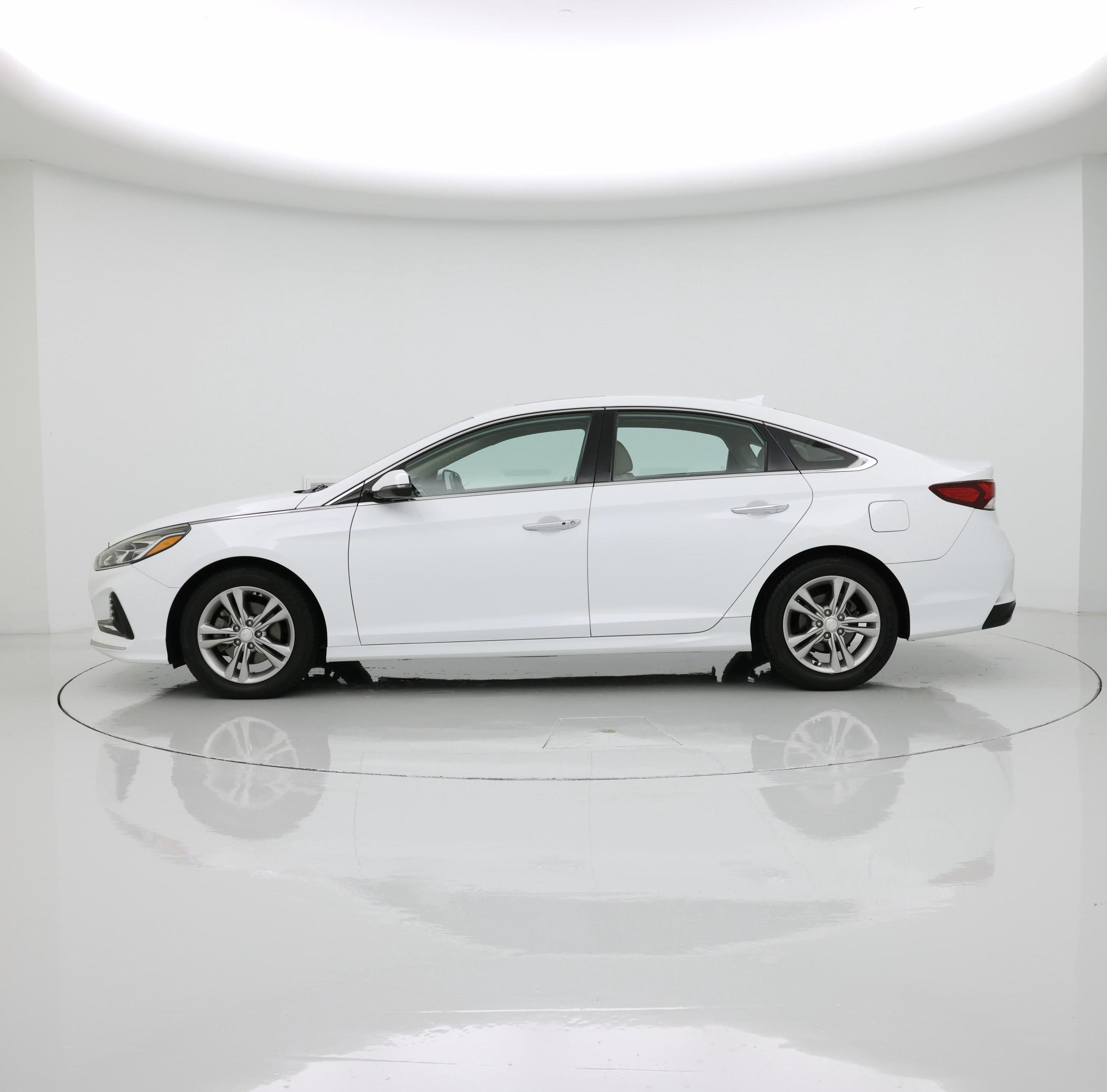 Thumbnail: 2018 Hyundai Sonata - 3